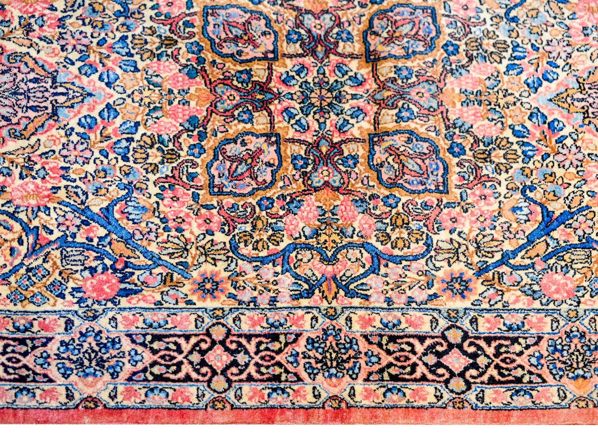 Wonderful Early 20th Century Kirman Rug For Sale