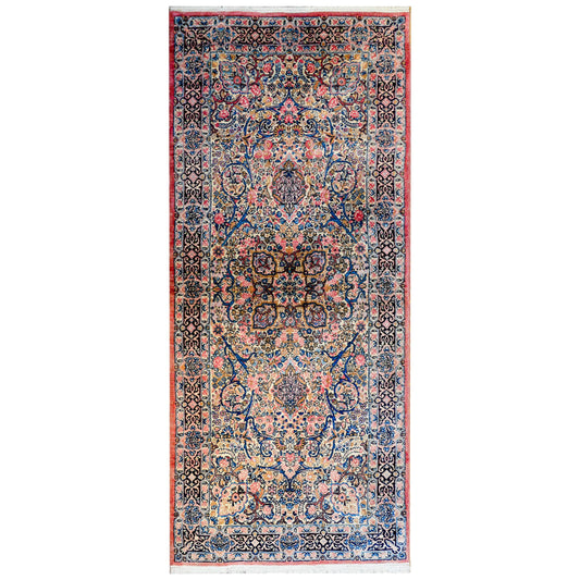 Wonderful Early 20th Century Kirman Rug For Sale