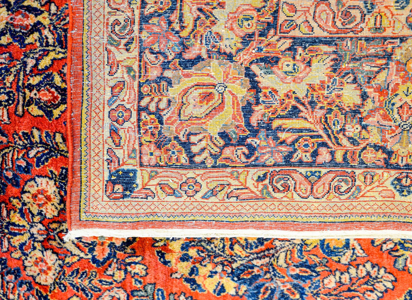 Wonderful Early 20th Century Sarouk Rug For Sale