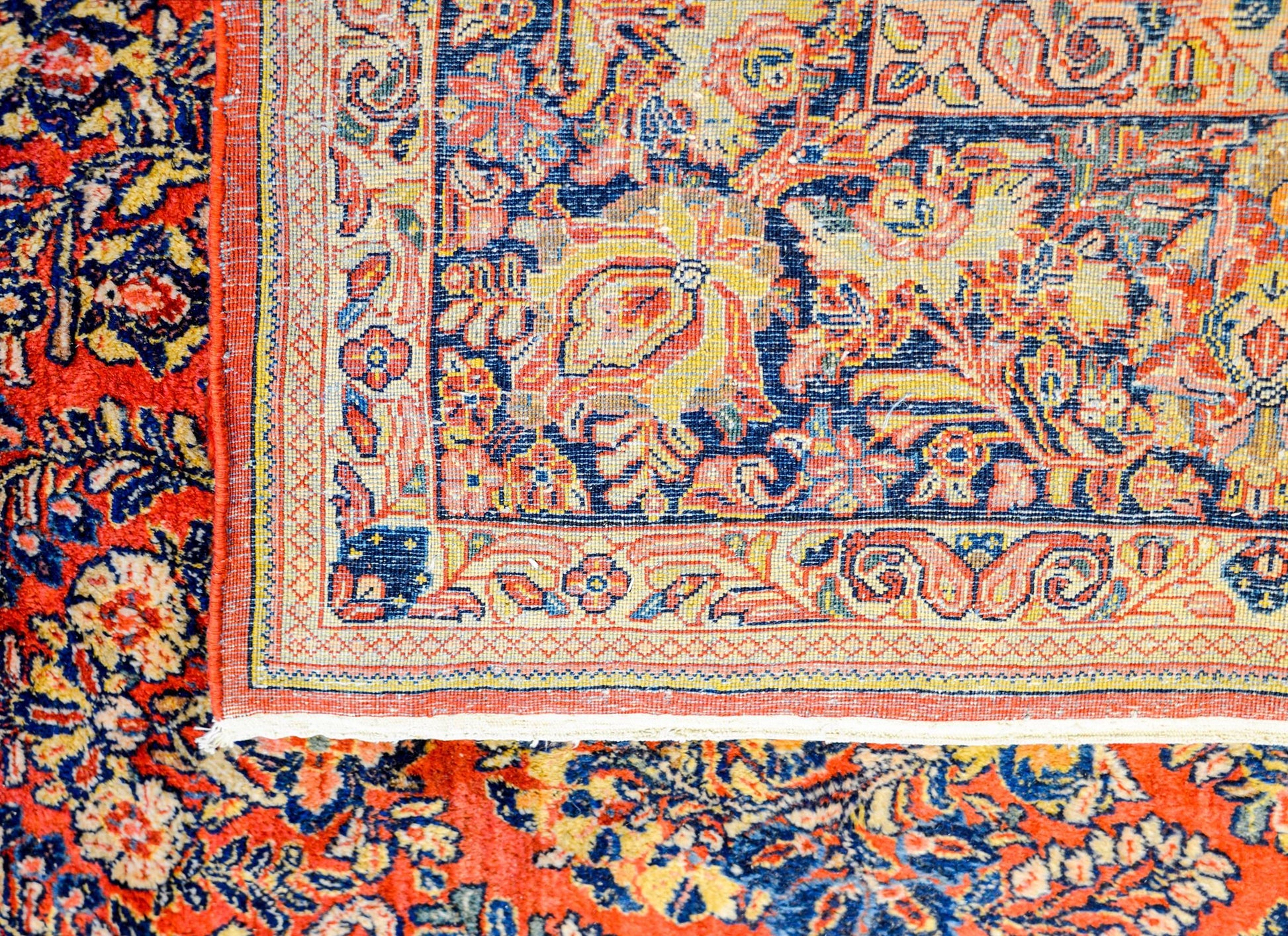 Wonderful Early 20th Century Sarouk Rug For Sale