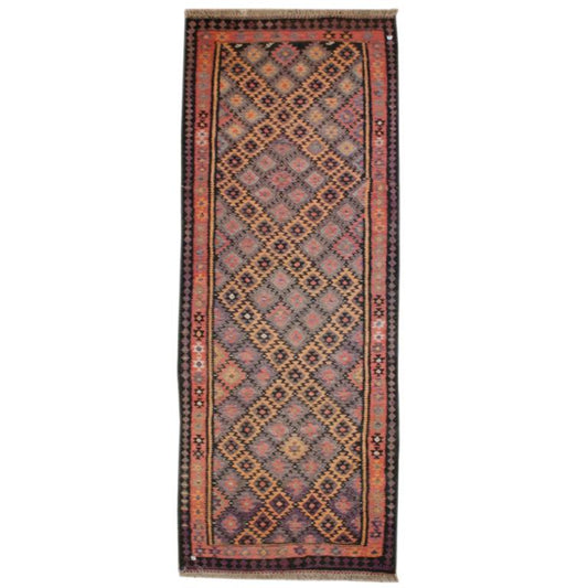 Early 20th Century Persian Qazvin Kilim For Sale