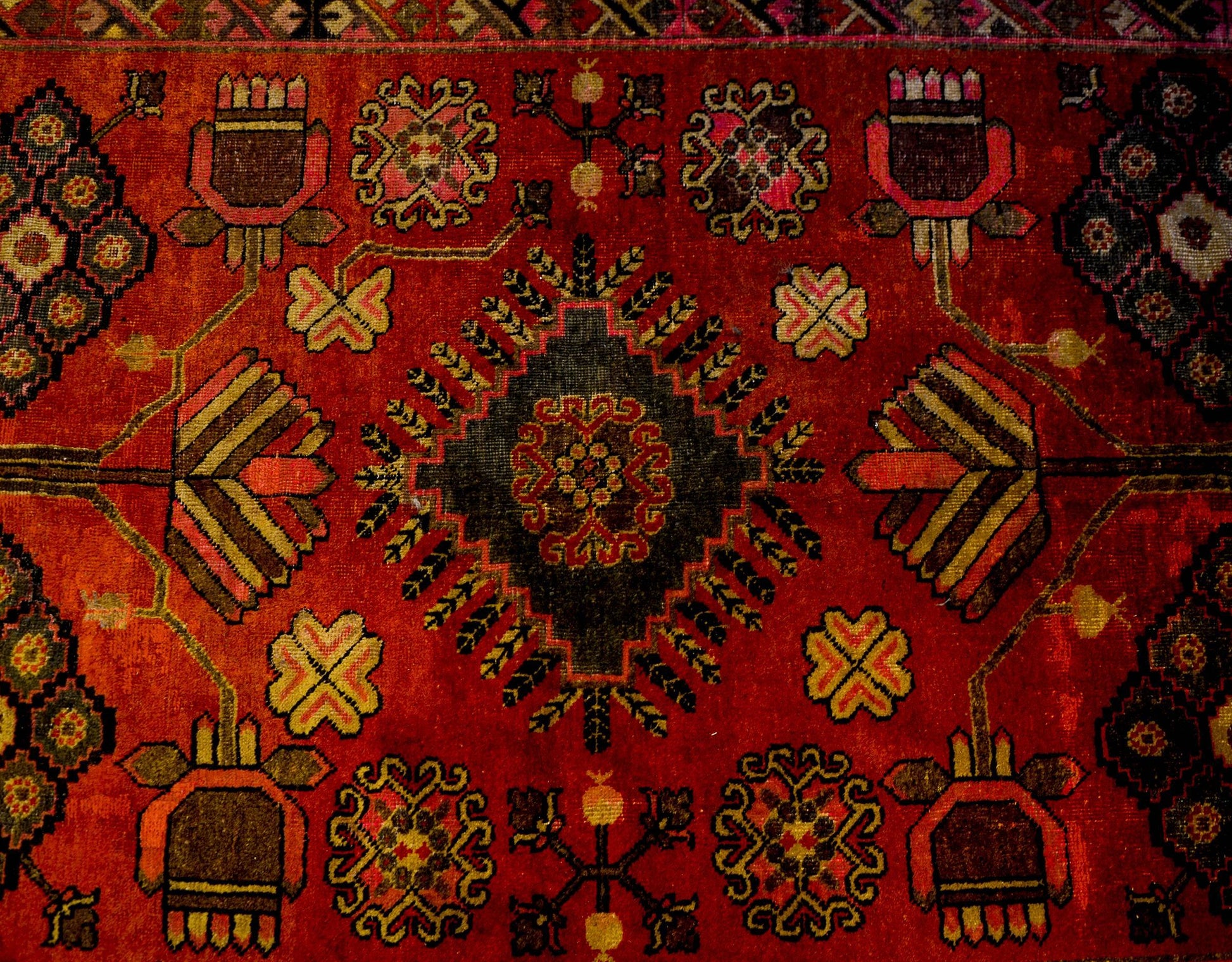 Beautiful Mid 20th Century Khotan Rug For Sale