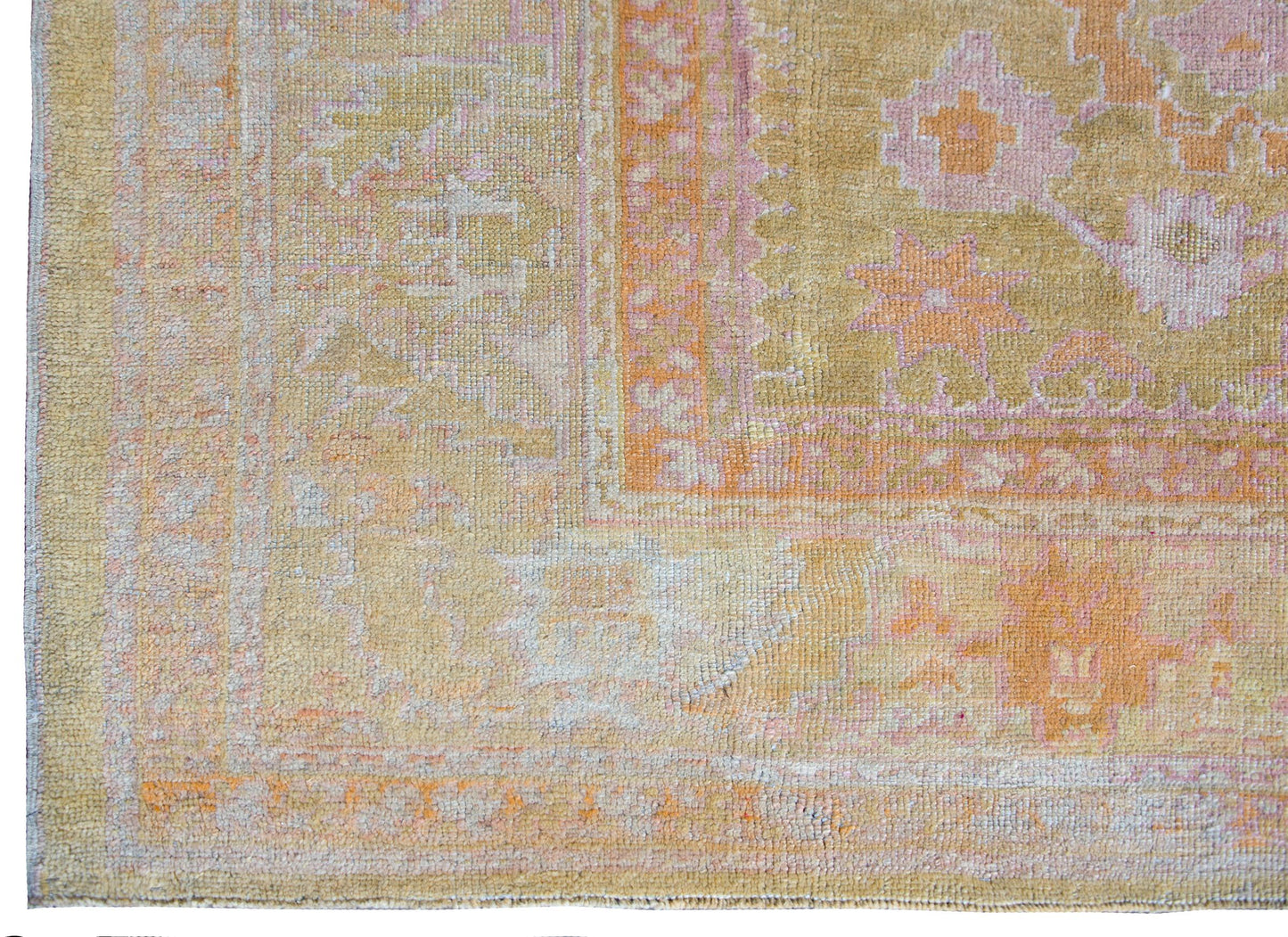 Early 20th Century Turkish Oushak Rug For Sale