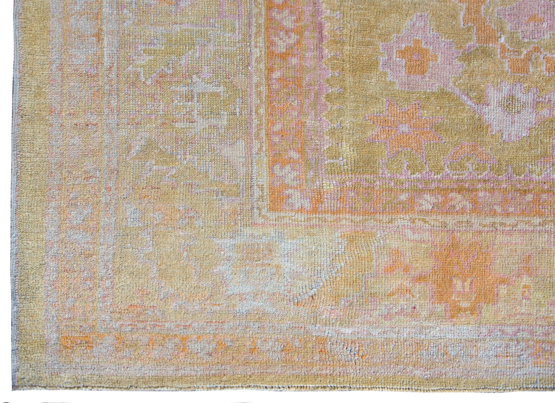 Early 20th Century Turkish Oushak Rug For Sale