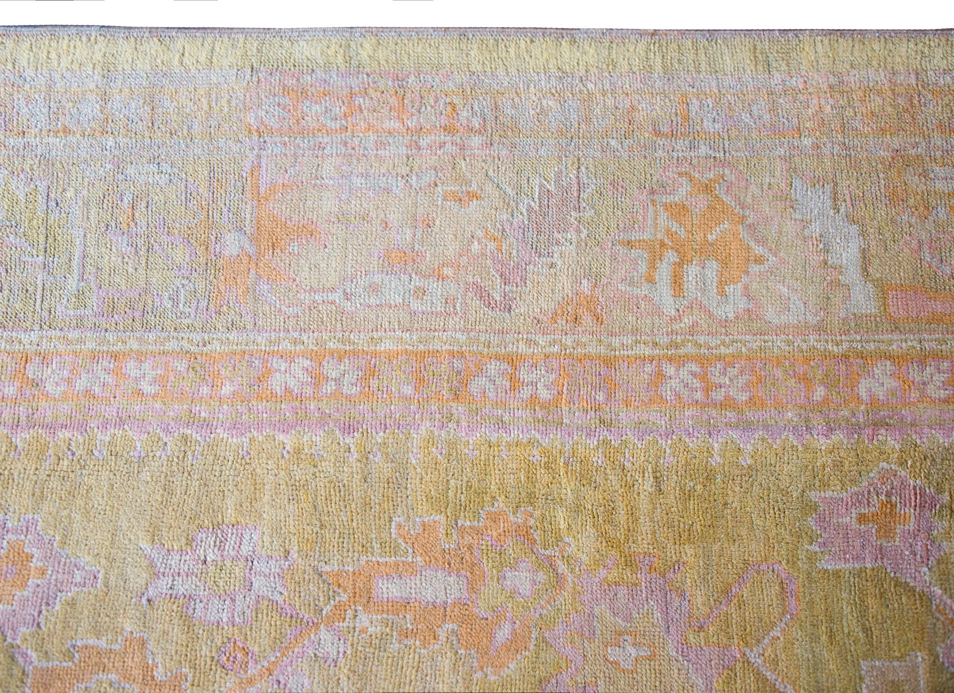 Early 20th Century Turkish Oushak Rug For Sale