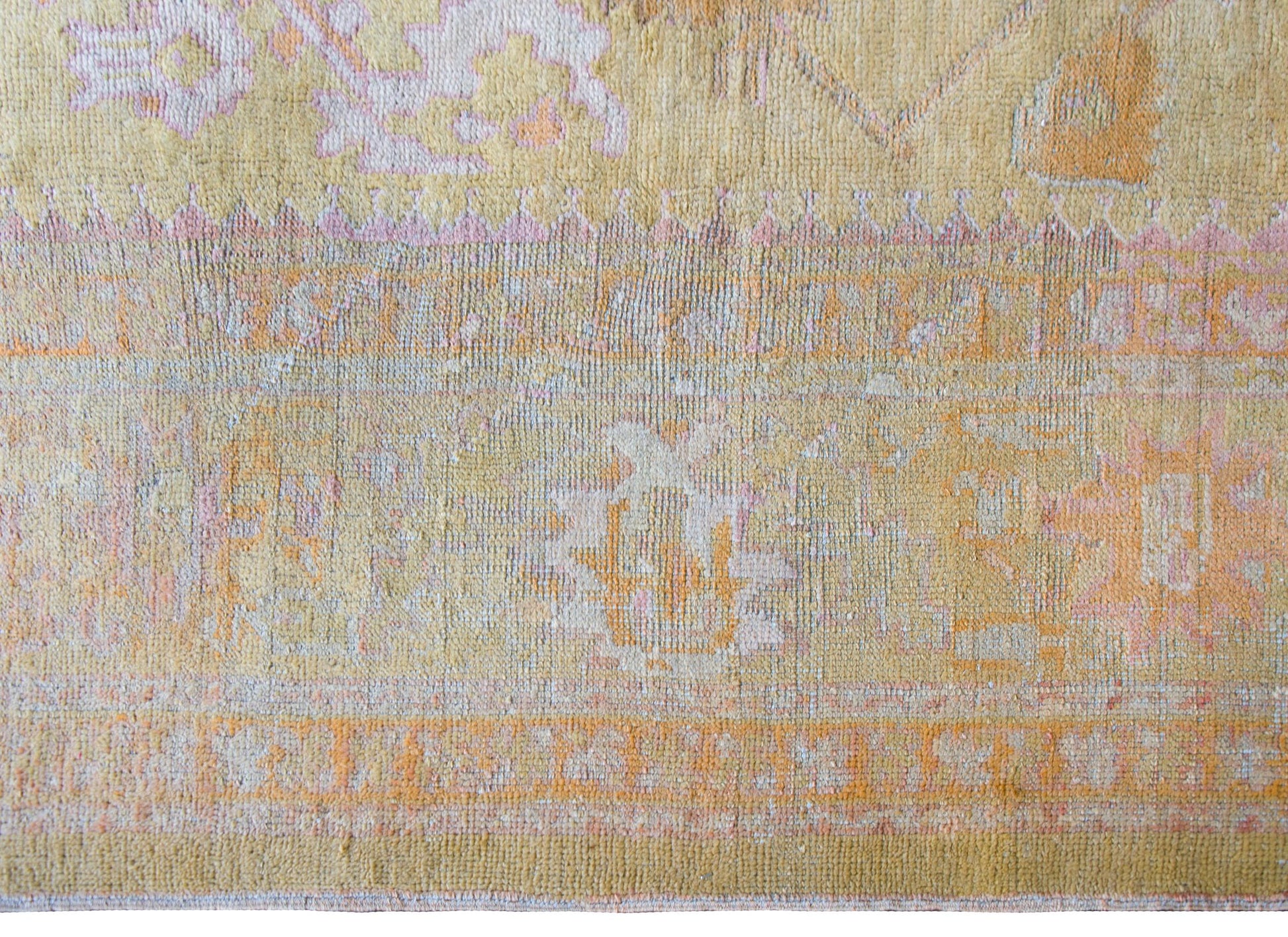 Early 20th Century Turkish Oushak Rug For Sale