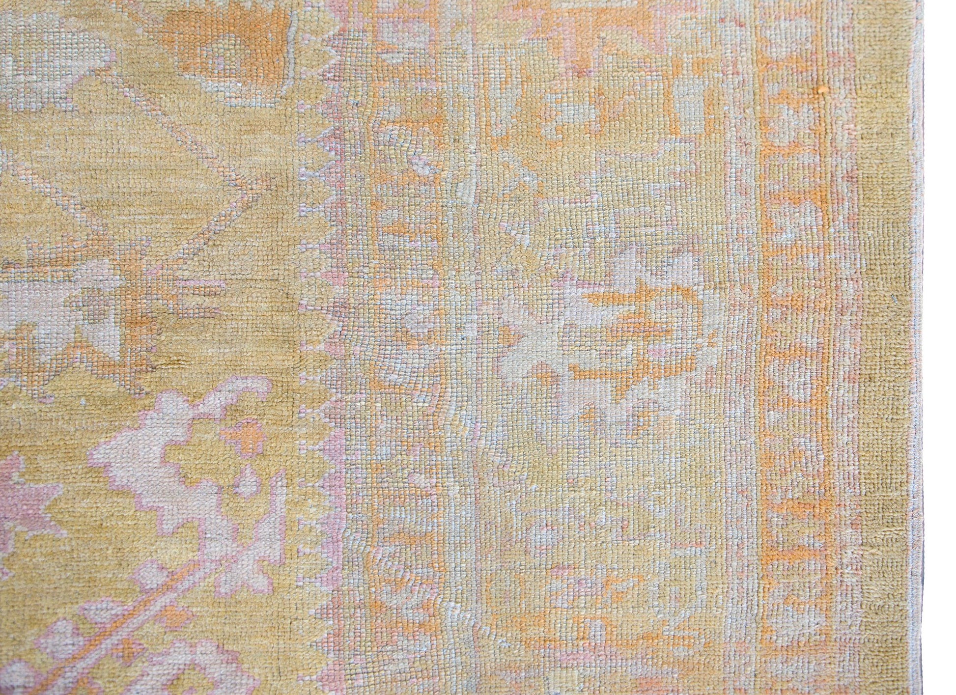 Early 20th Century Turkish Oushak Rug For Sale