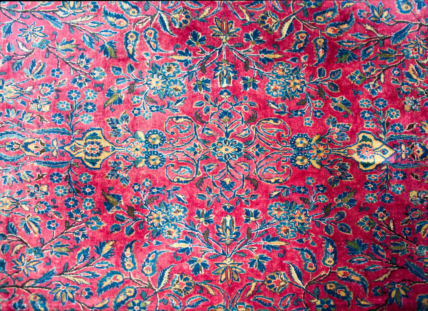 Early 20th Century Persian Kashan Rug For Sale