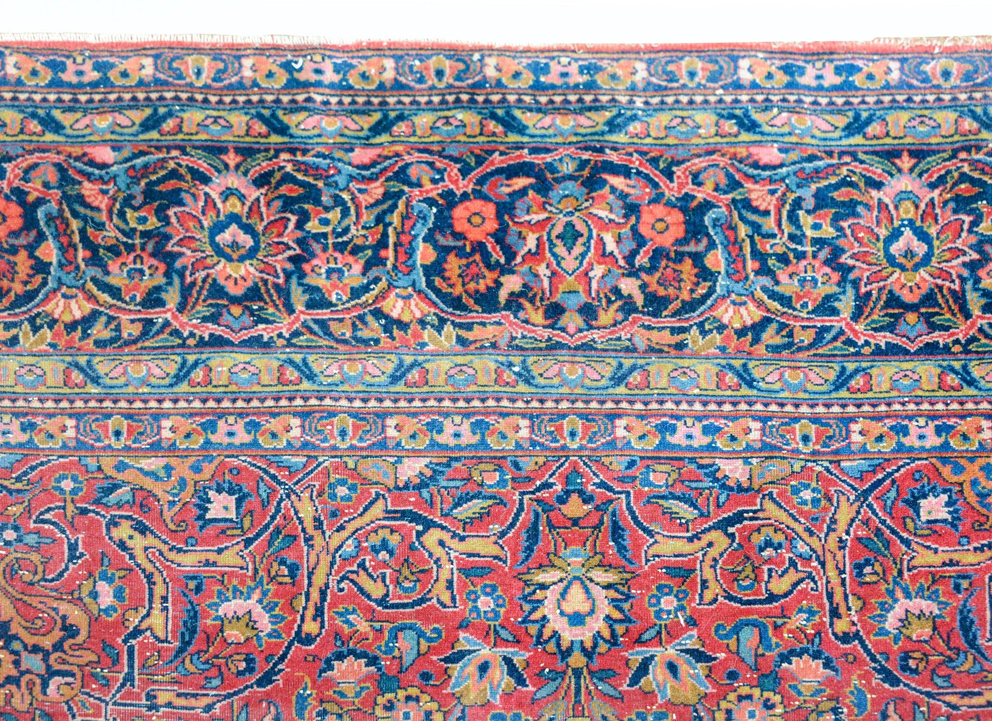 Early 20th Century Persian Kashan Rug For Sale