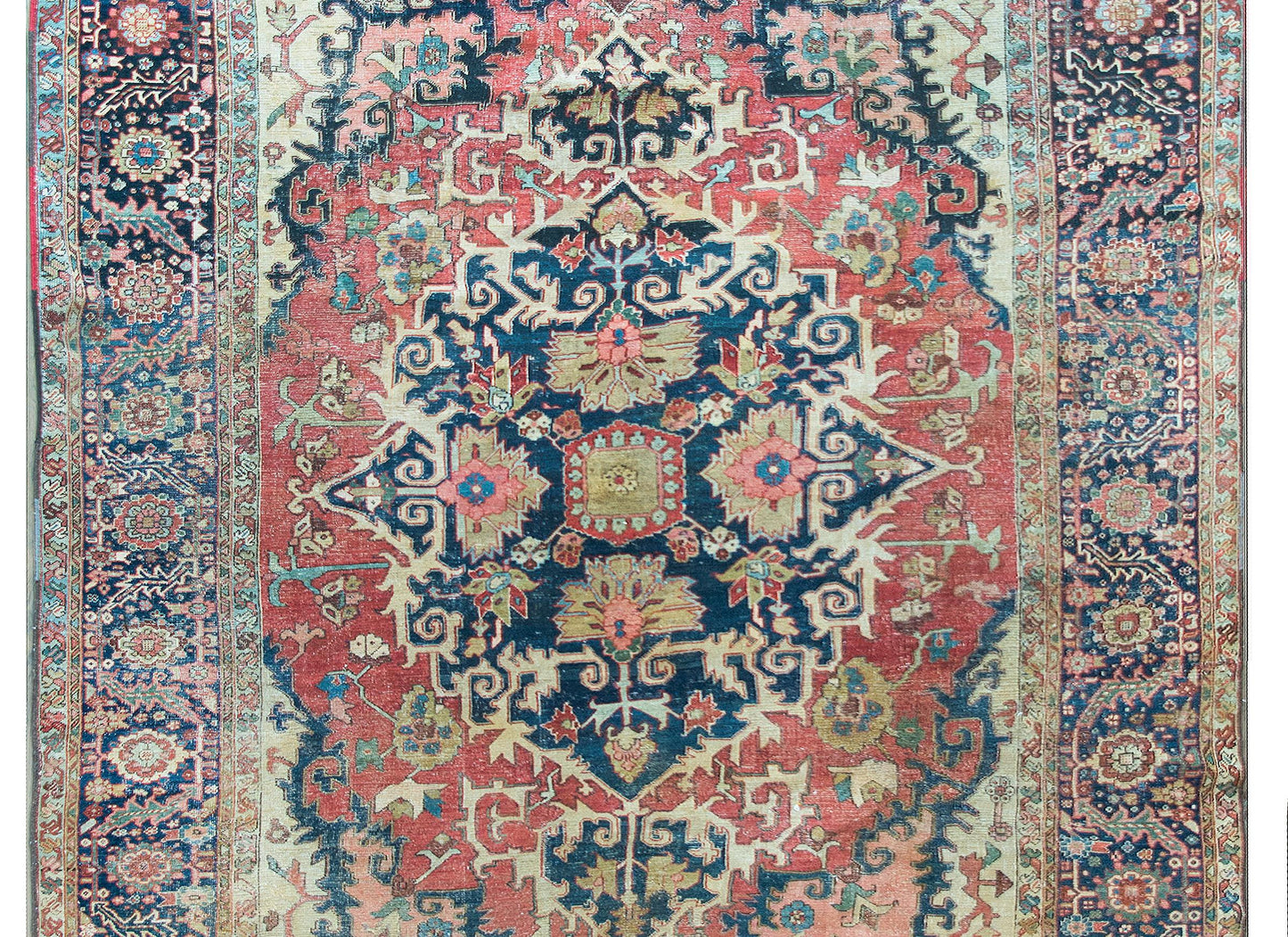Late 19th Century Persian Heriz Serapi Rug For Sale