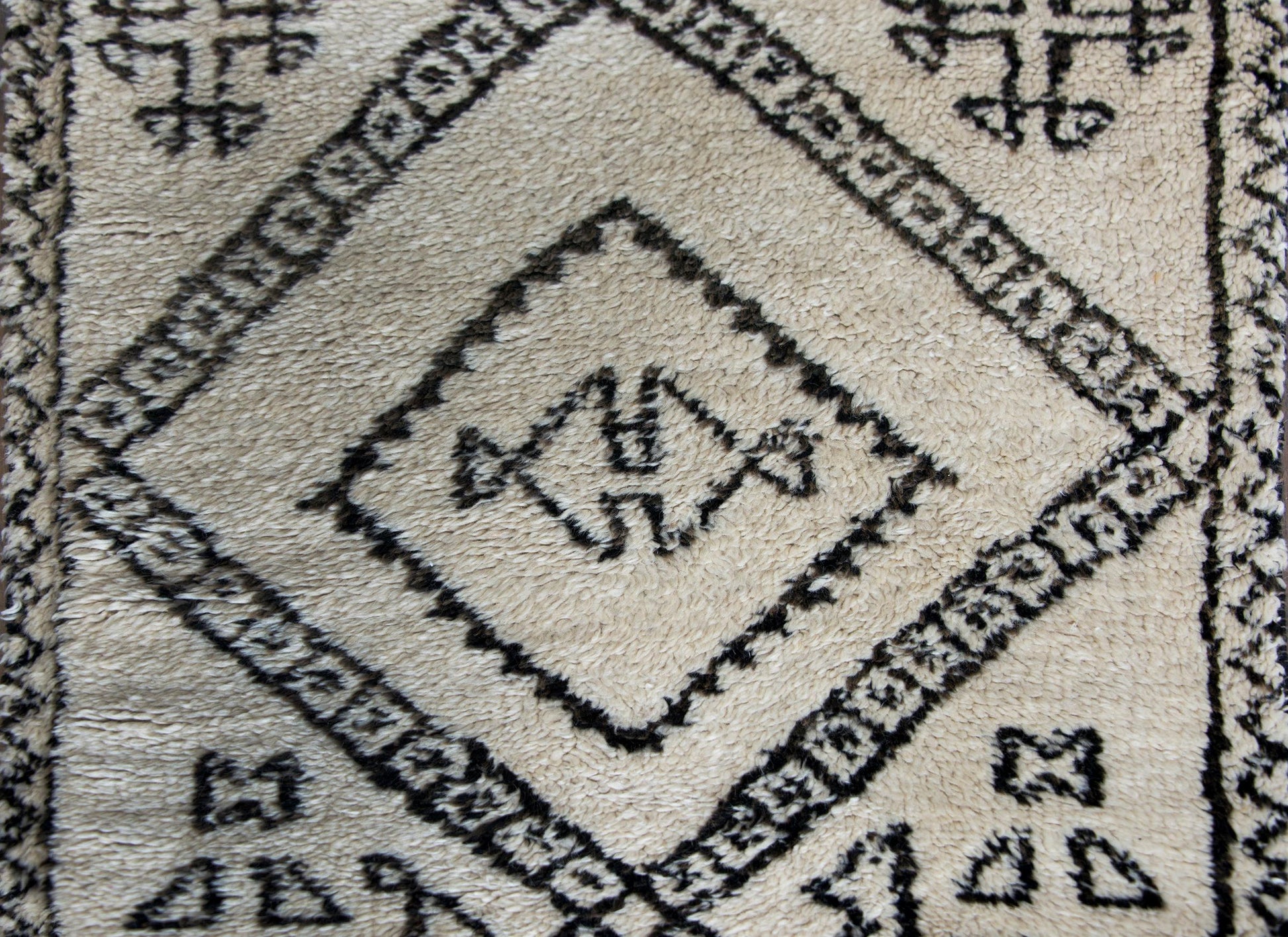 Vintage Moroccan Rug For Sale