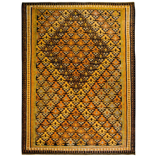Mid-20th Century Qazvin Kilim Rug For Sale