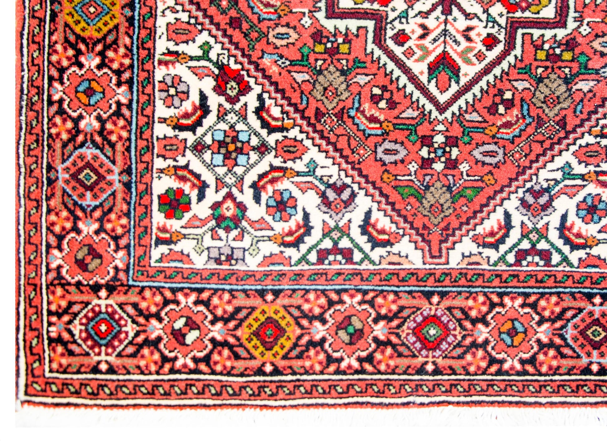 Beautiful Mid-20th Century Bidjar Rug For Sale
