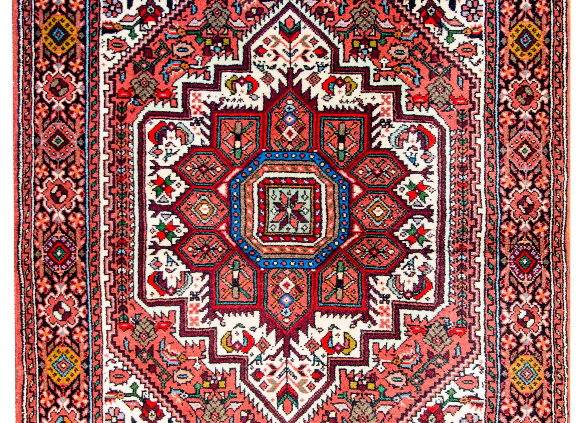 Beautiful Mid-20th Century Bidjar Rug For Sale