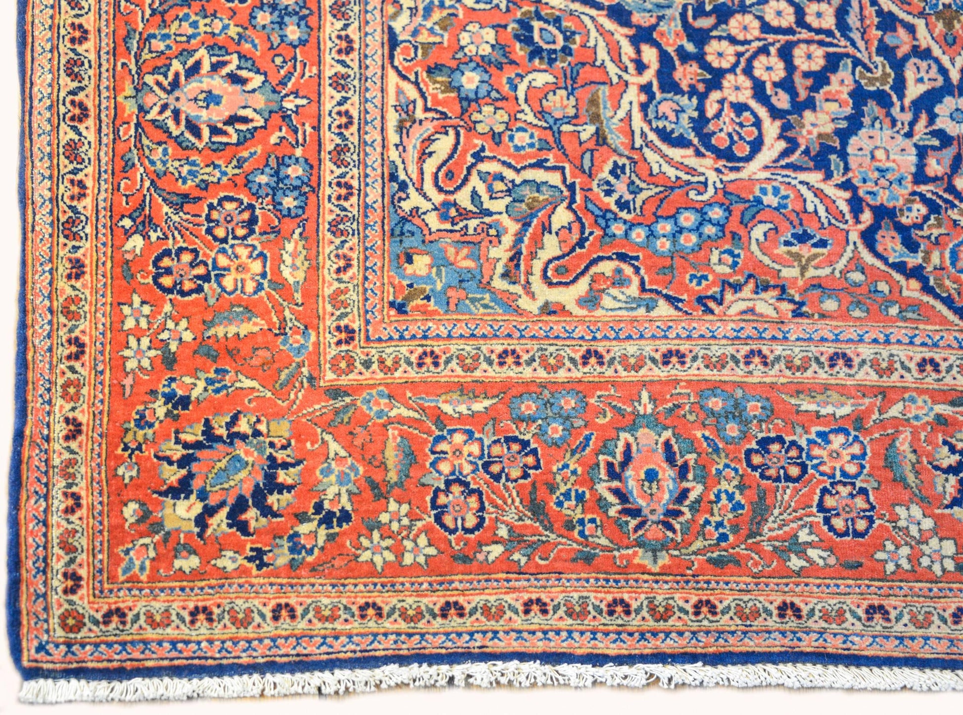 Amazing Early 20th Century Kashan Rug For Sale