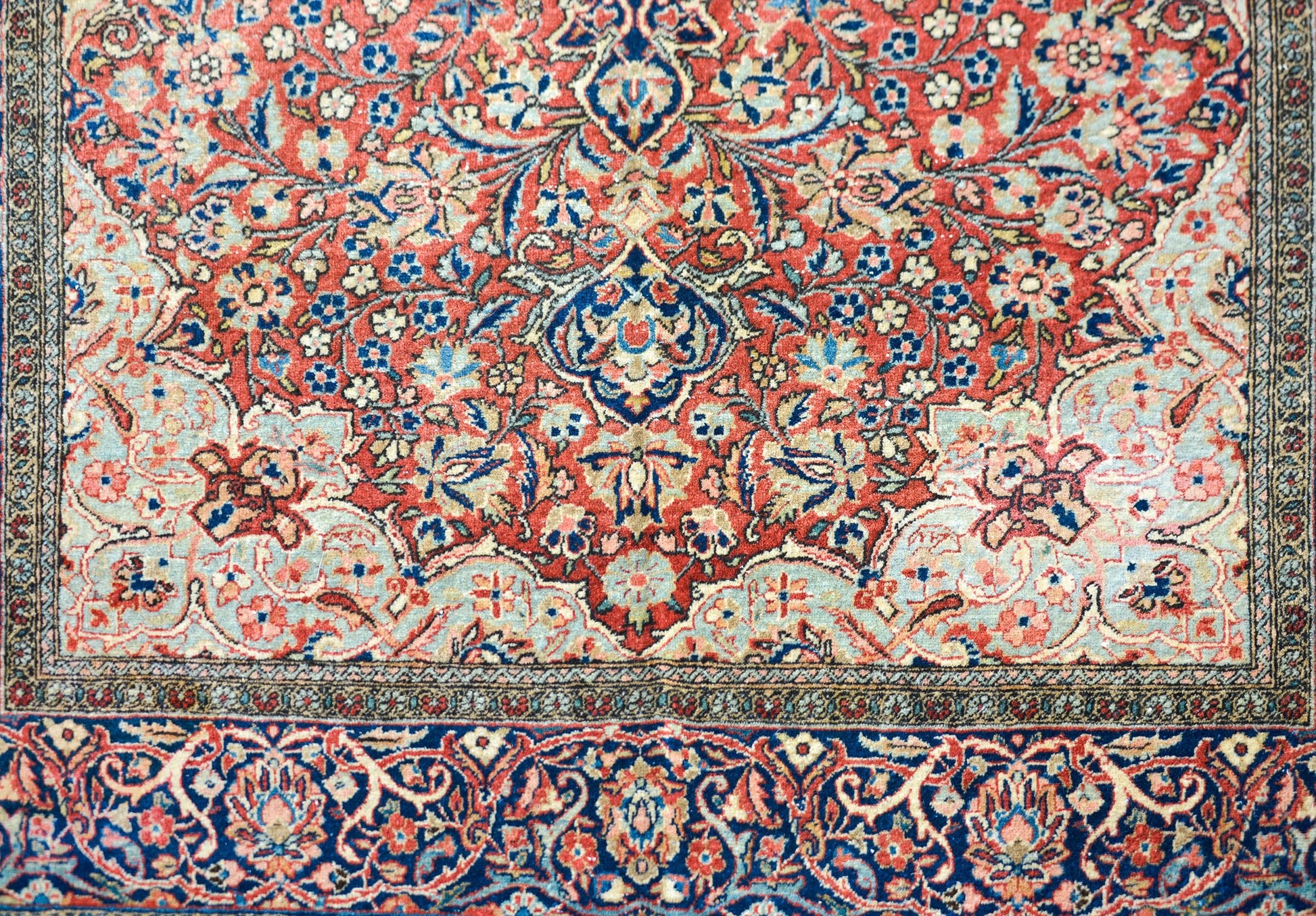 Outstanding Early 20th Century Kashan Rug For Sale