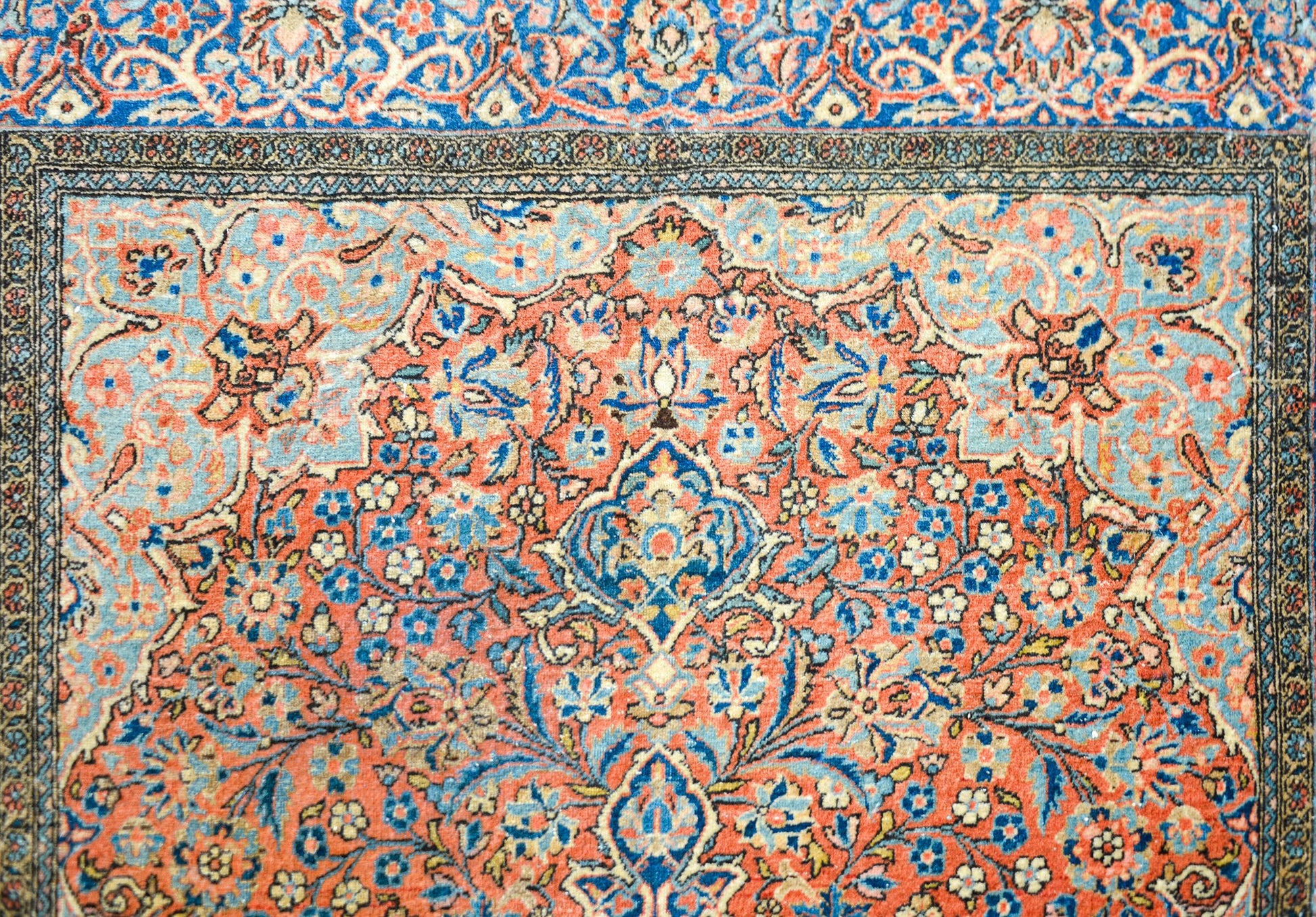 Outstanding Early 20th Century Kashan Rug For Sale