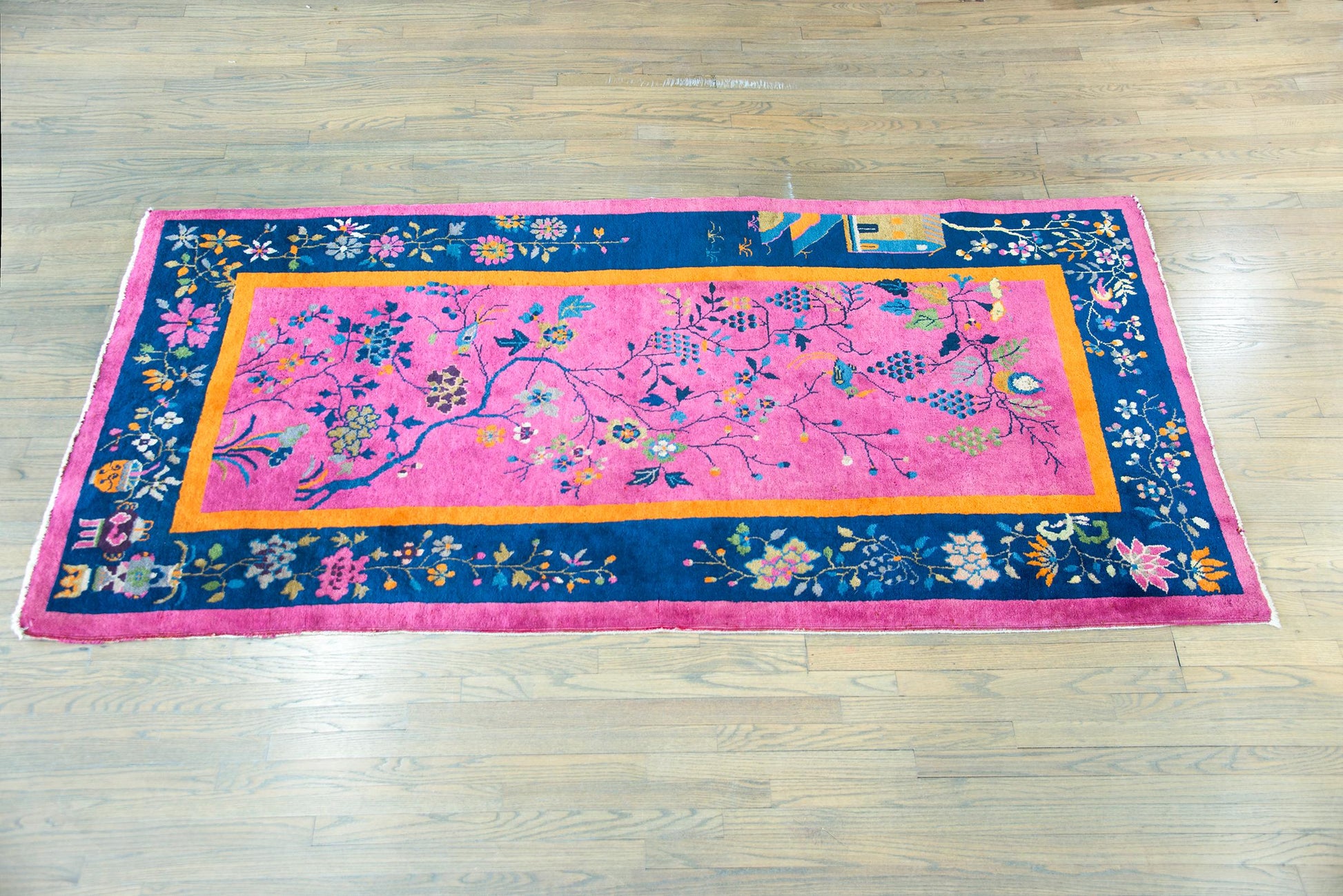 Early 20th Century Chinese Art Deco Rug For Sale