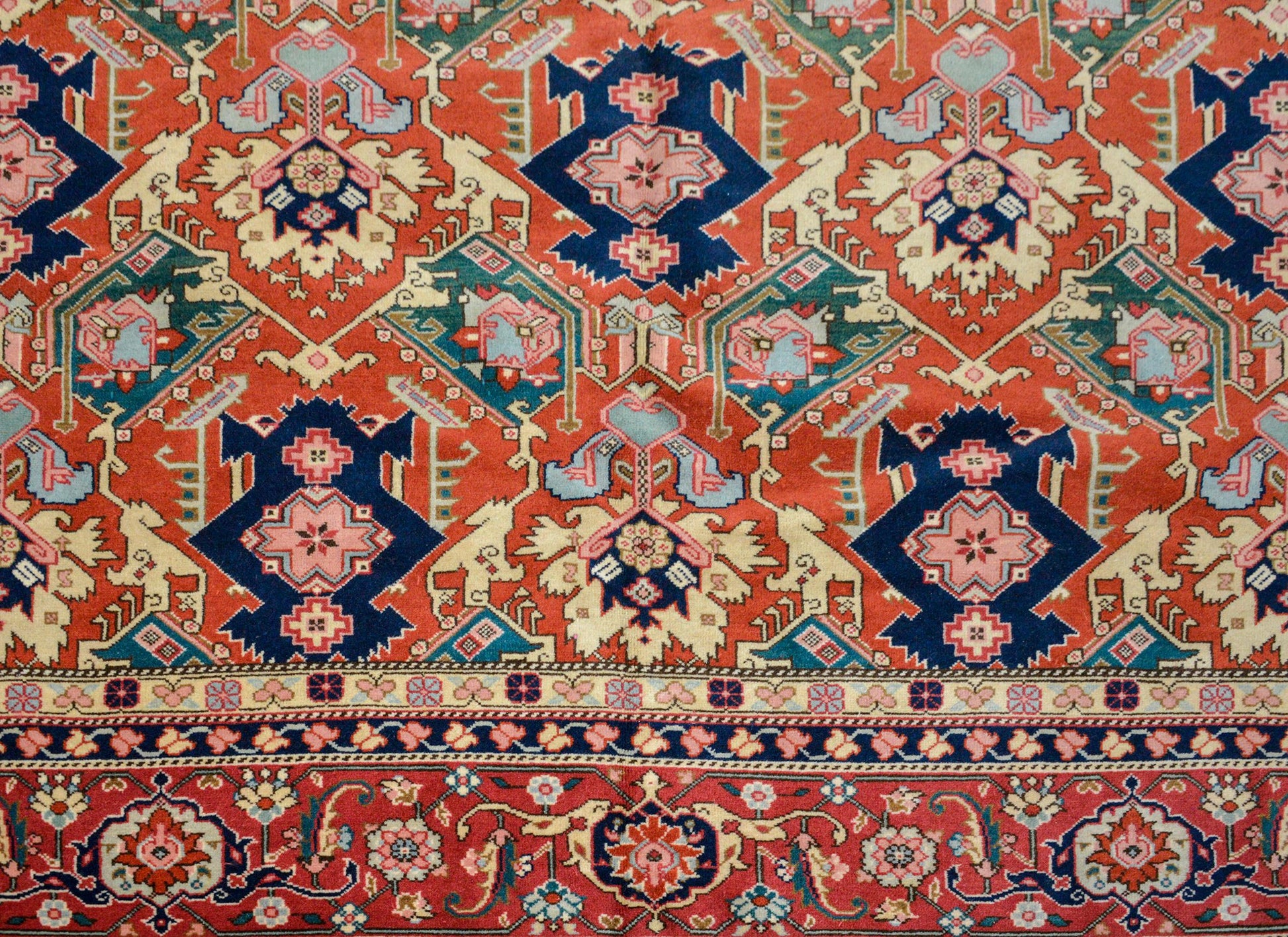 Outstanding Vintage Serapi-Style Rug For Sale