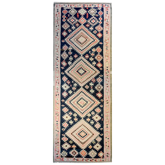 Wonderful Early 20th Cenrury Zarand Kilim Runner For Sale