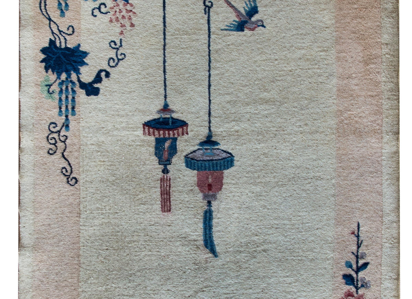 Early 20th Century Chinese Art Deco Rug For Sale