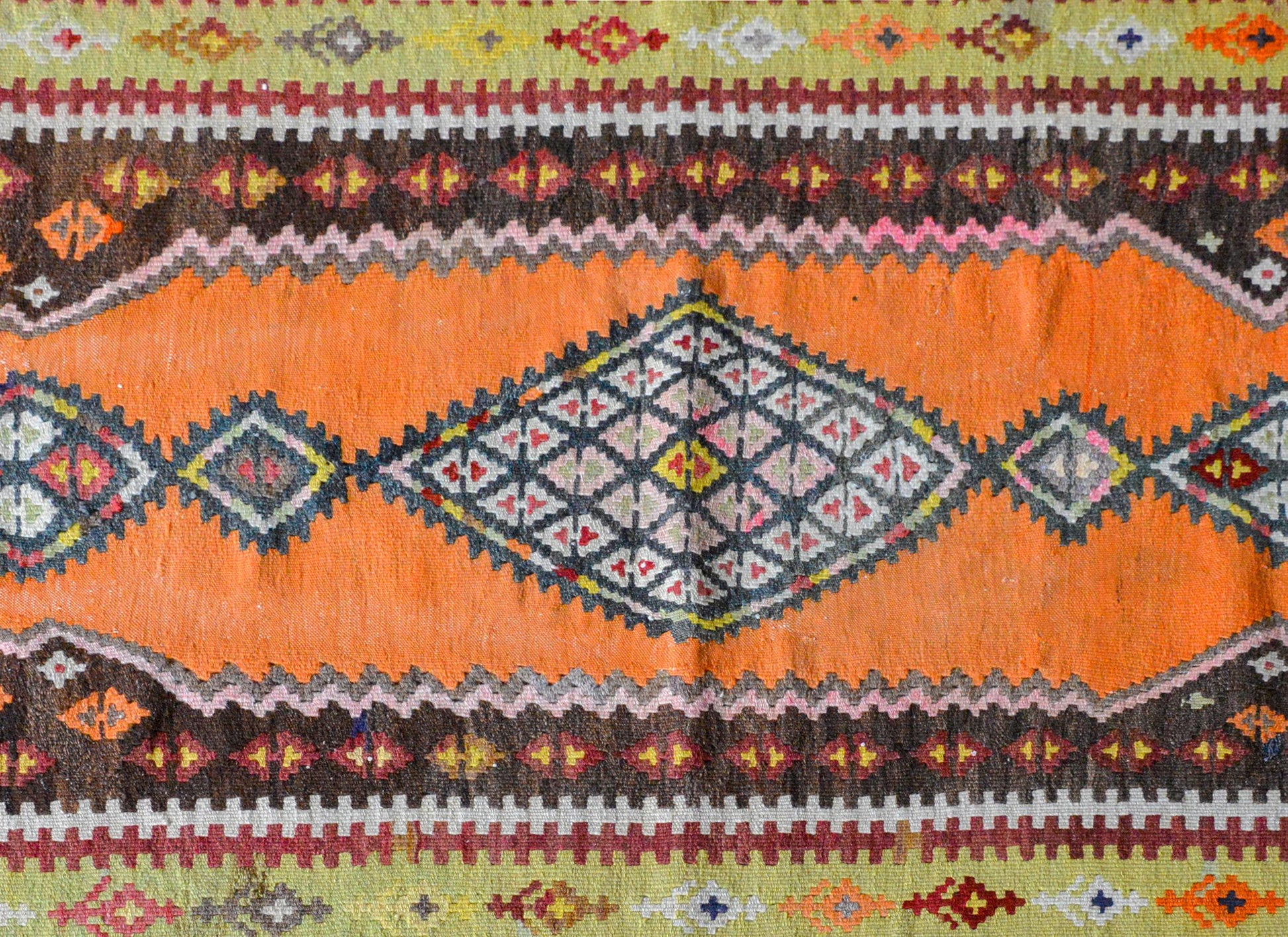 Early 20th Century Saveh Kilim Rug For Sale
