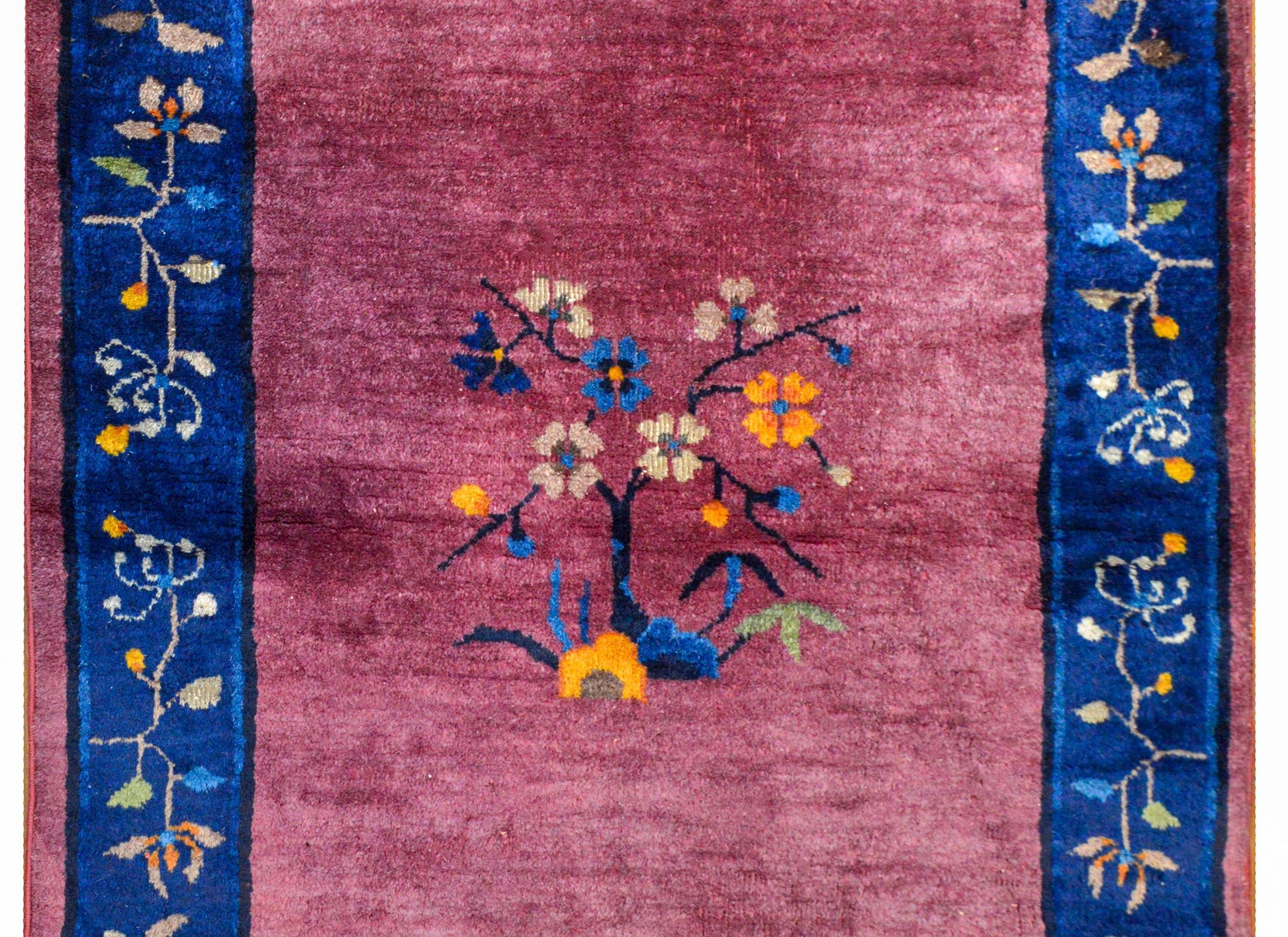 Beautiful Chinese Art Deco Rug For Sale
