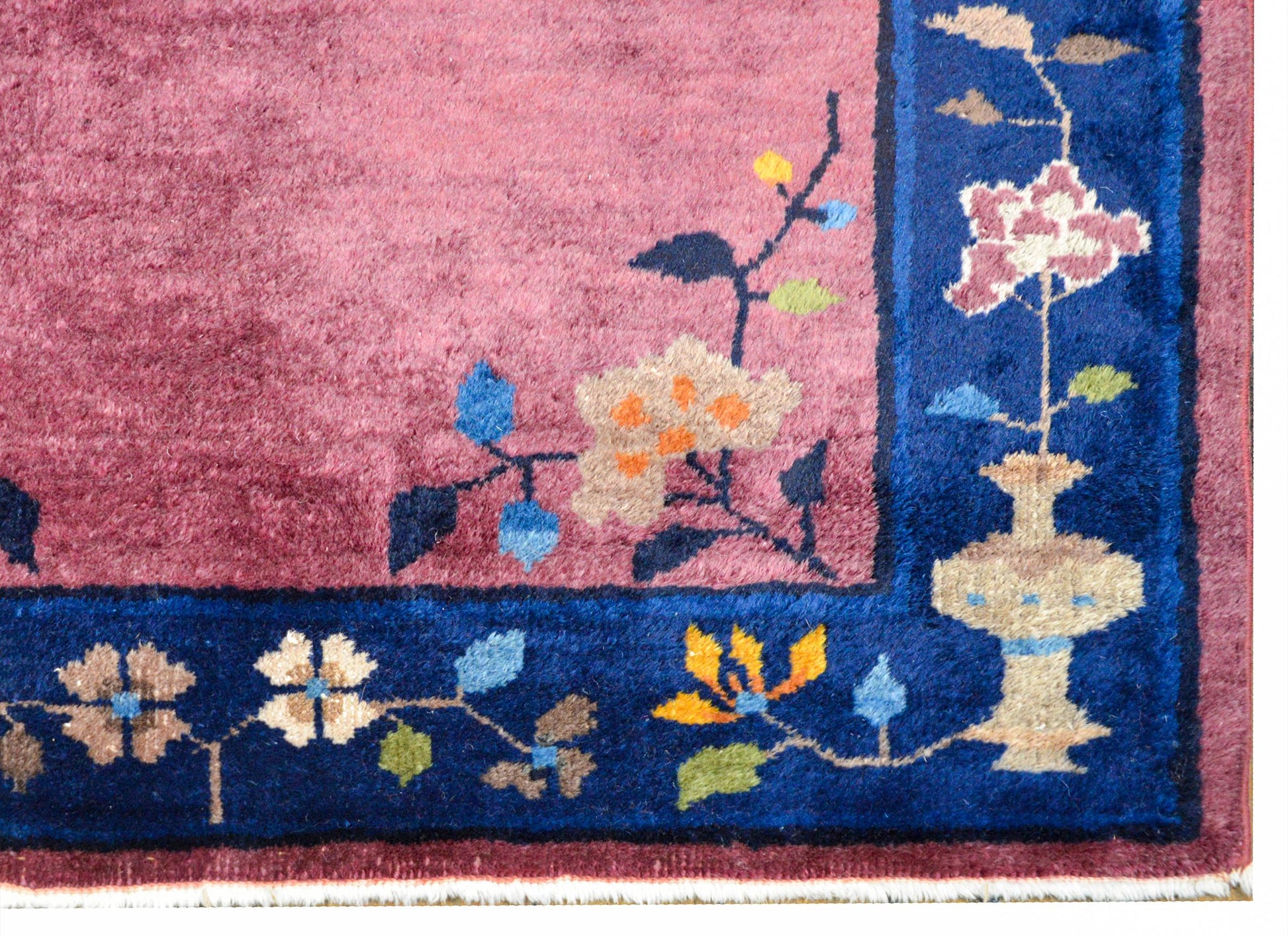 Beautiful Chinese Art Deco Rug For Sale