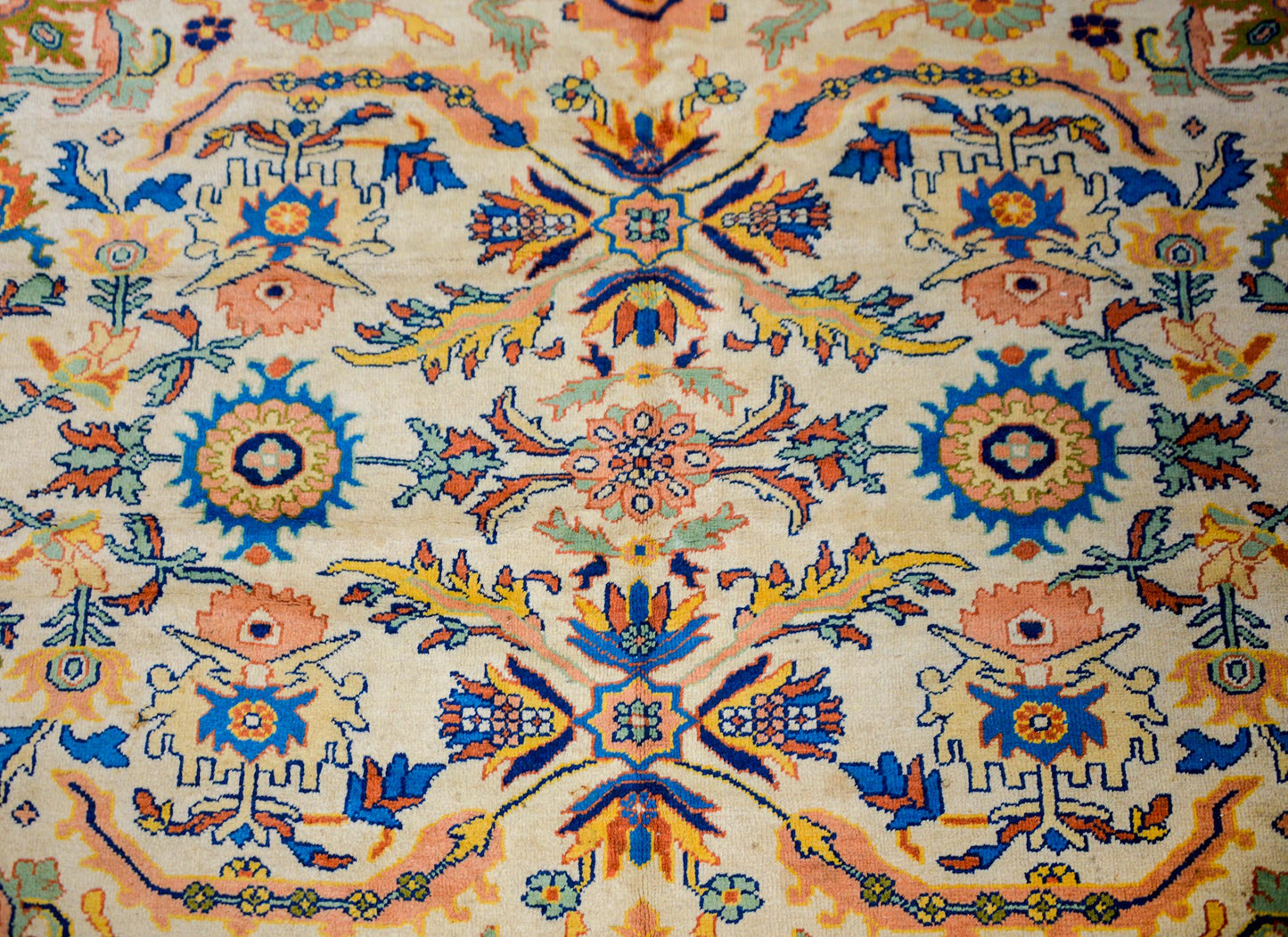 Breathtaking Mid-20th Century Sultanabad Rug For Sale
