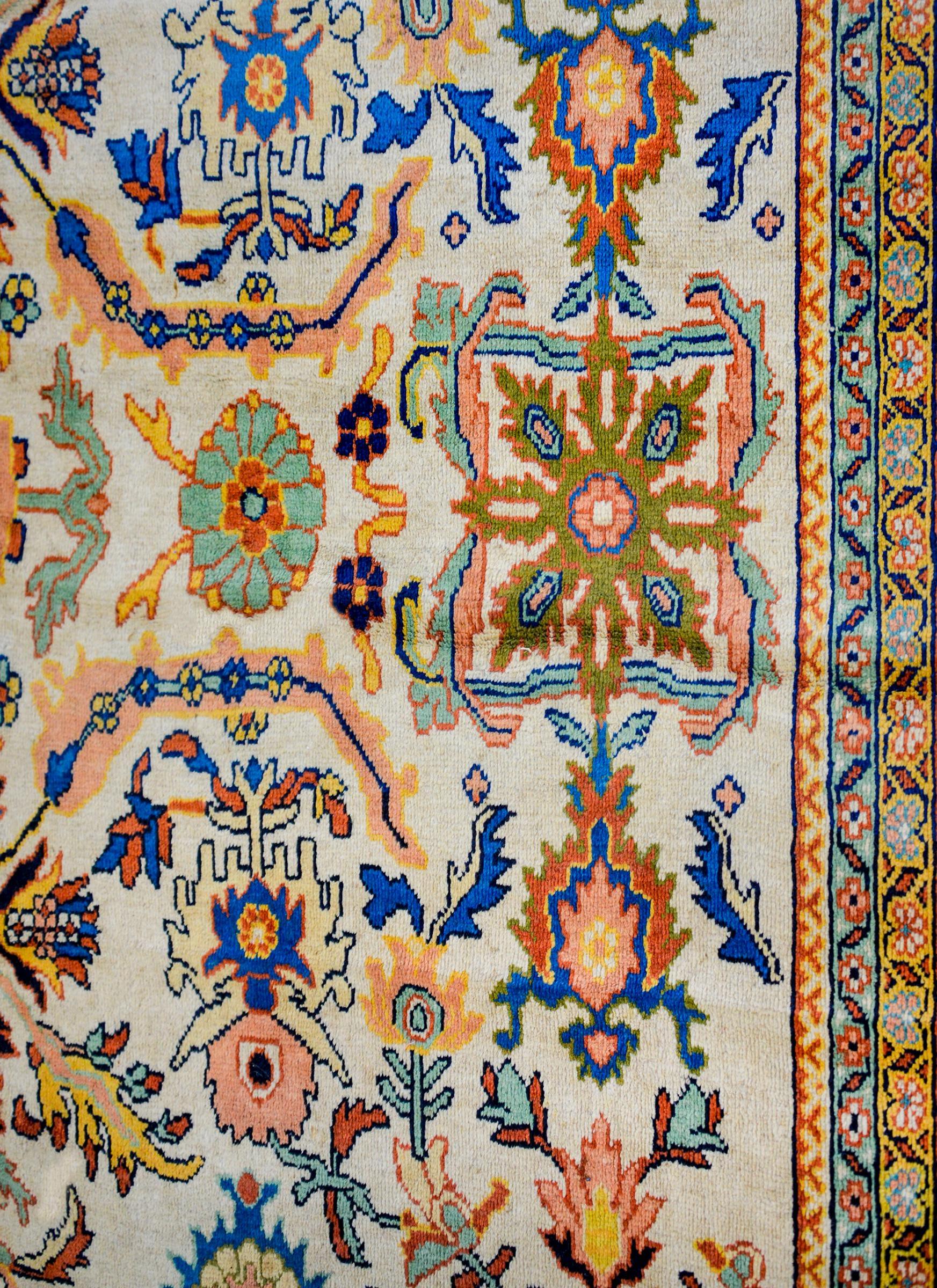 Breathtaking Mid-20th Century Sultanabad Rug For Sale