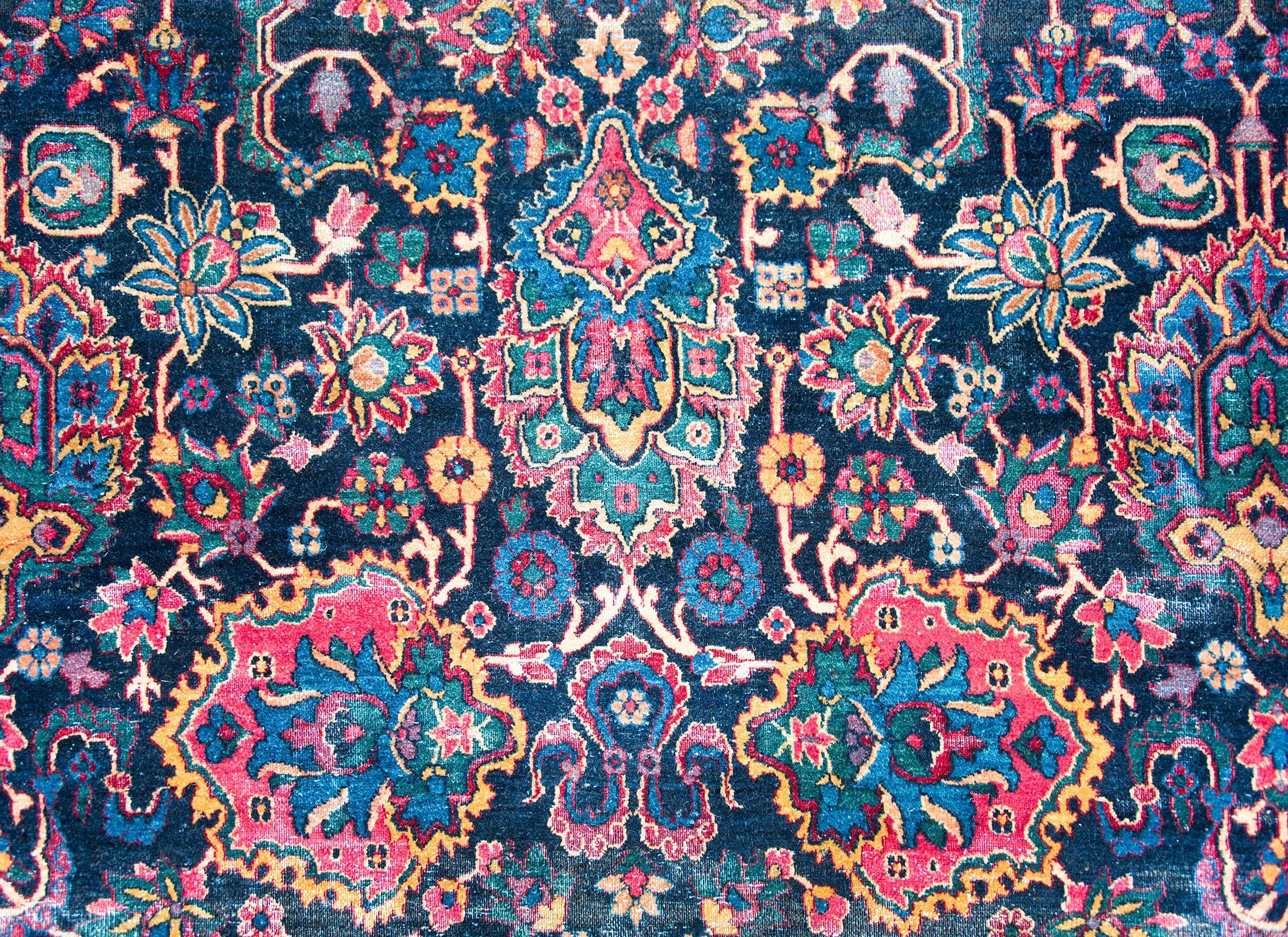 Early 20th Century Persian Kirman Rug For Sale