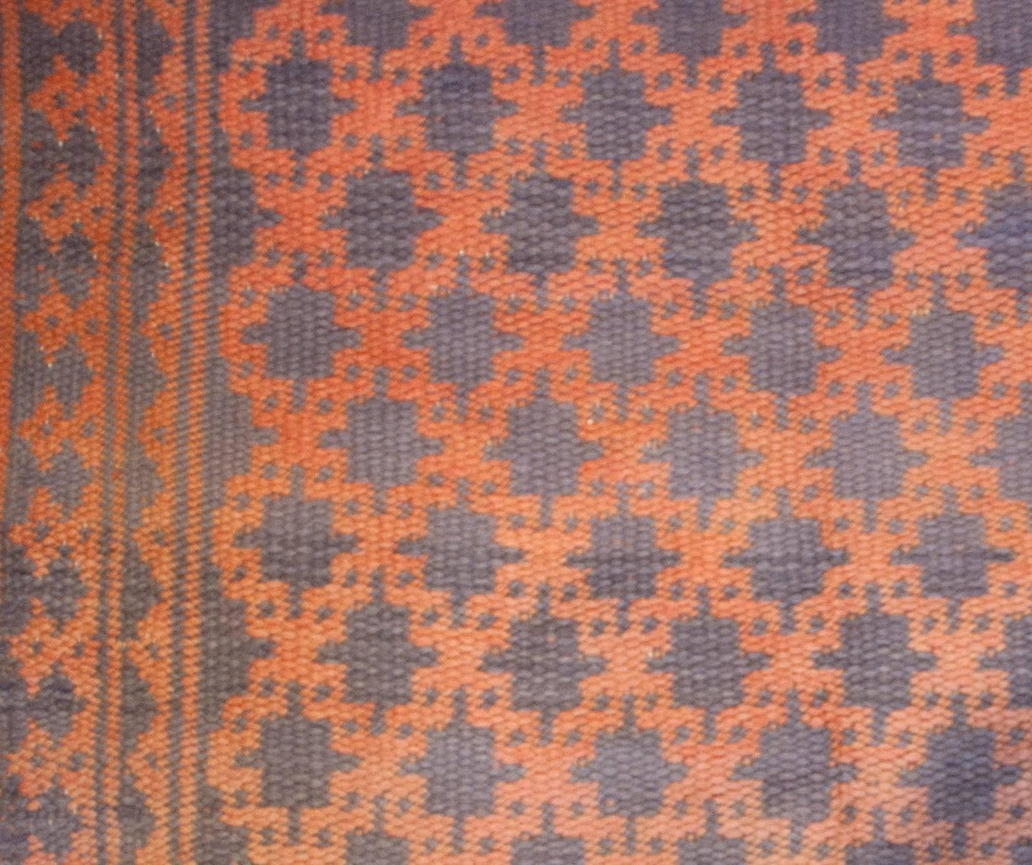 Amazing Early 20th Century Saveh Kilim For Sale