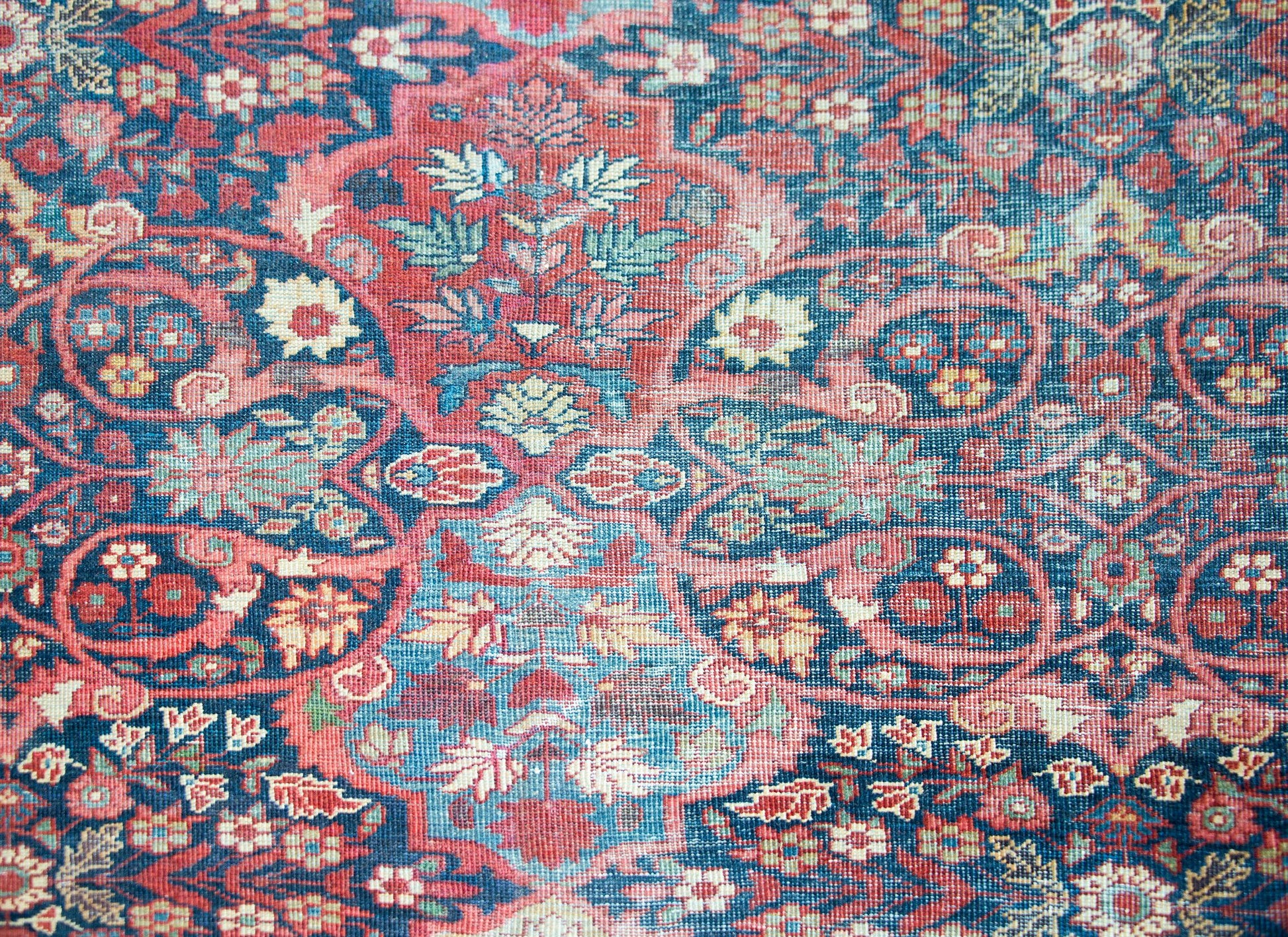 Early 20th Persian Mahal Rug For Sale