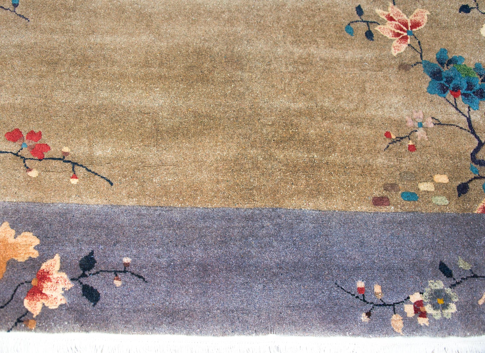 Early 20th Century Chinese Art Deco Rug For Sale