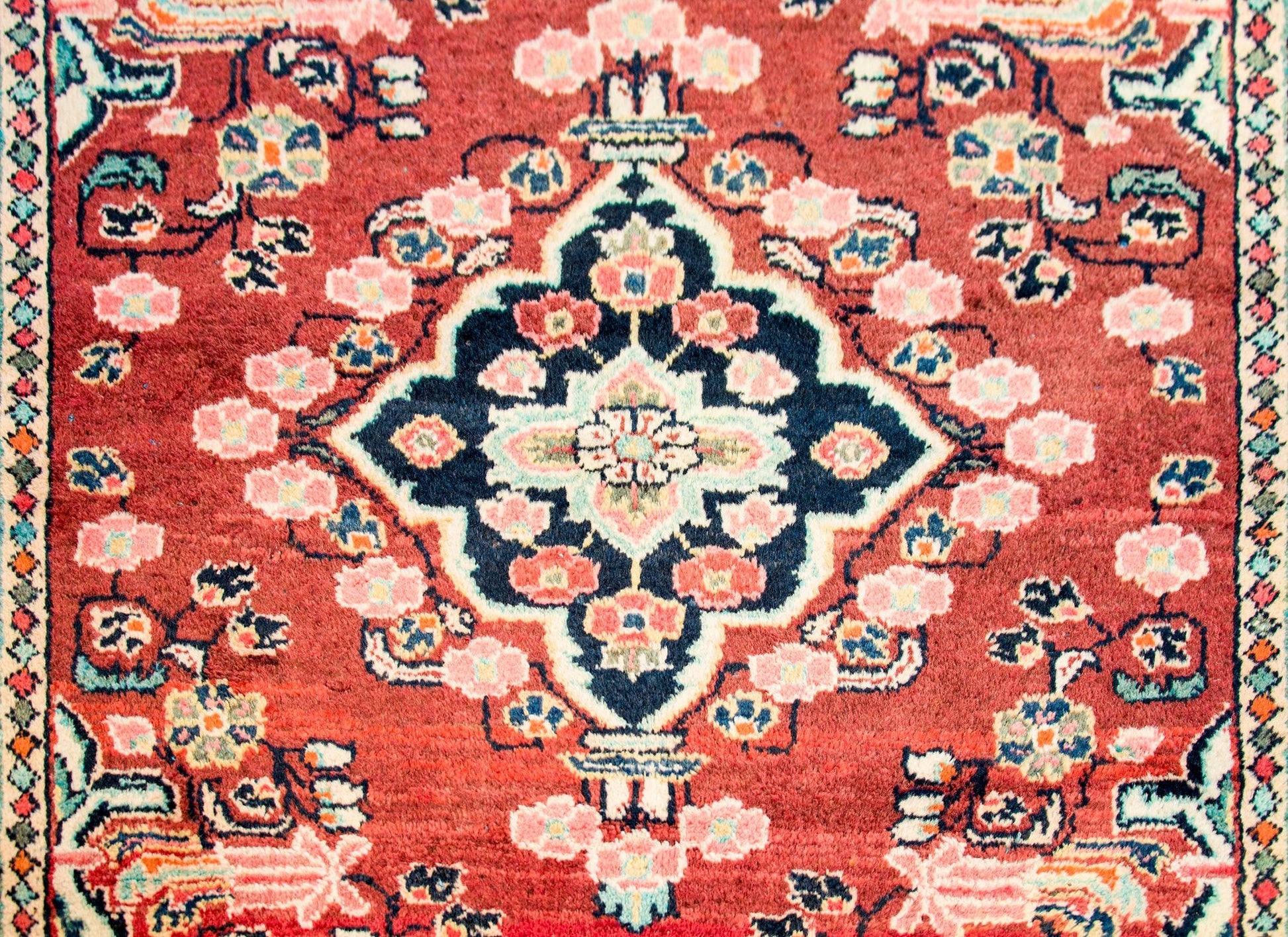 Amazing Early 20th Century Mahal Rug For Sale