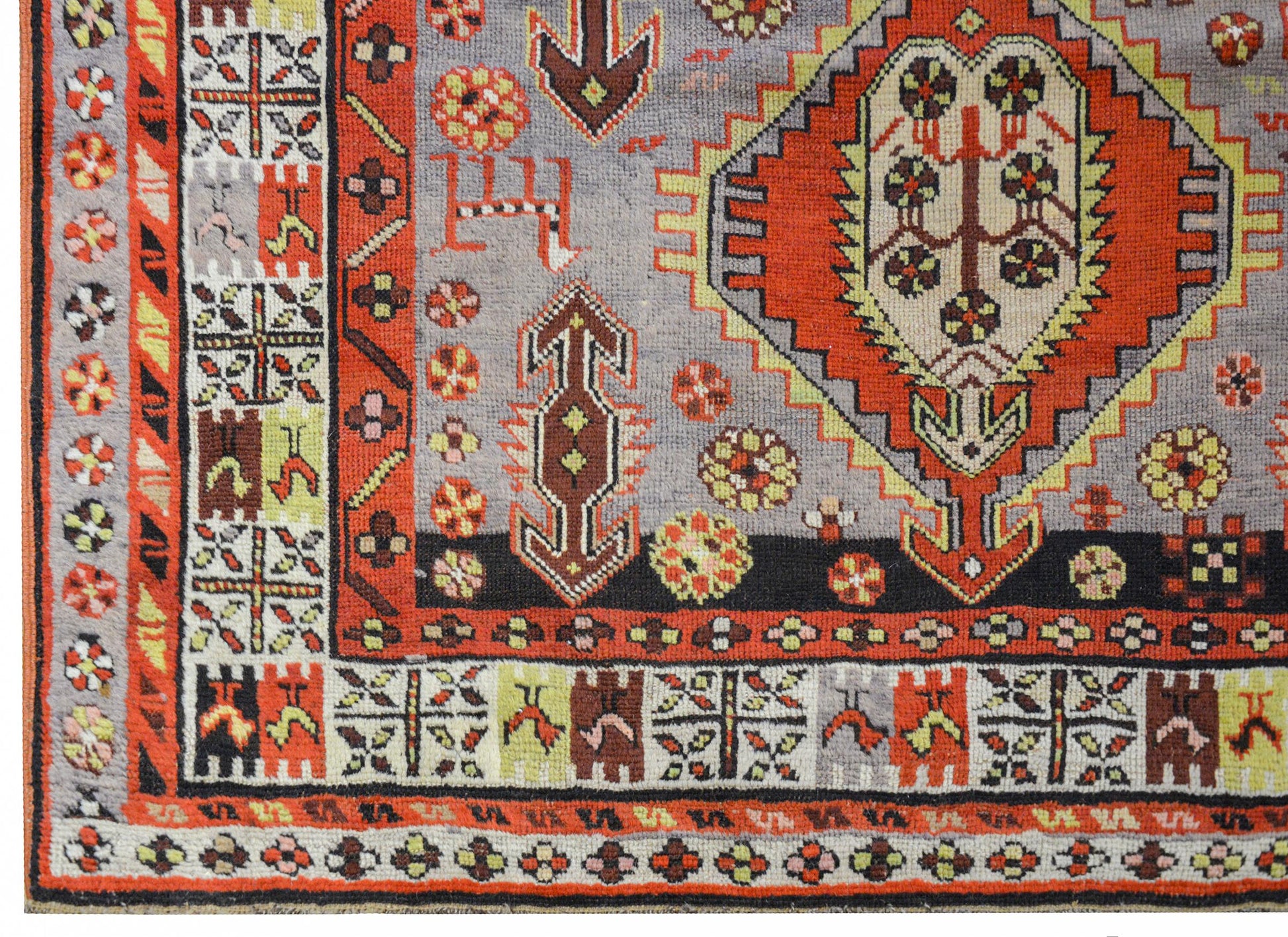 Outstanding Early 20th Century Karebak Rug For Sale