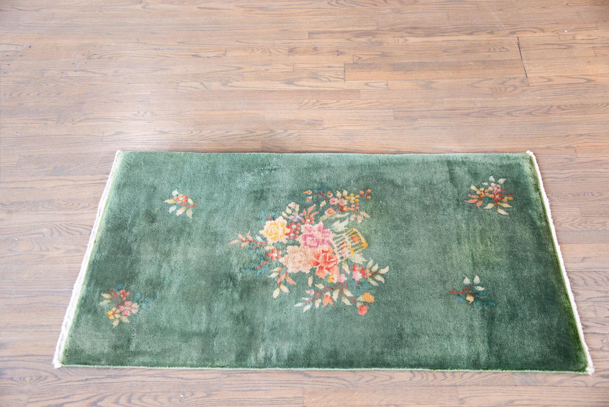 Early 20th Century Chinese Art Deco Rug For Sale