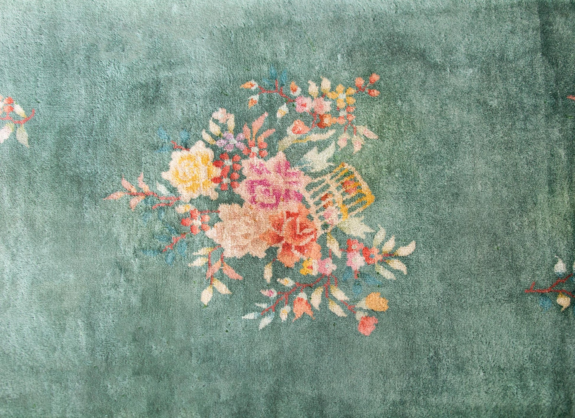 Early 20th Century Chinese Art Deco Rug For Sale