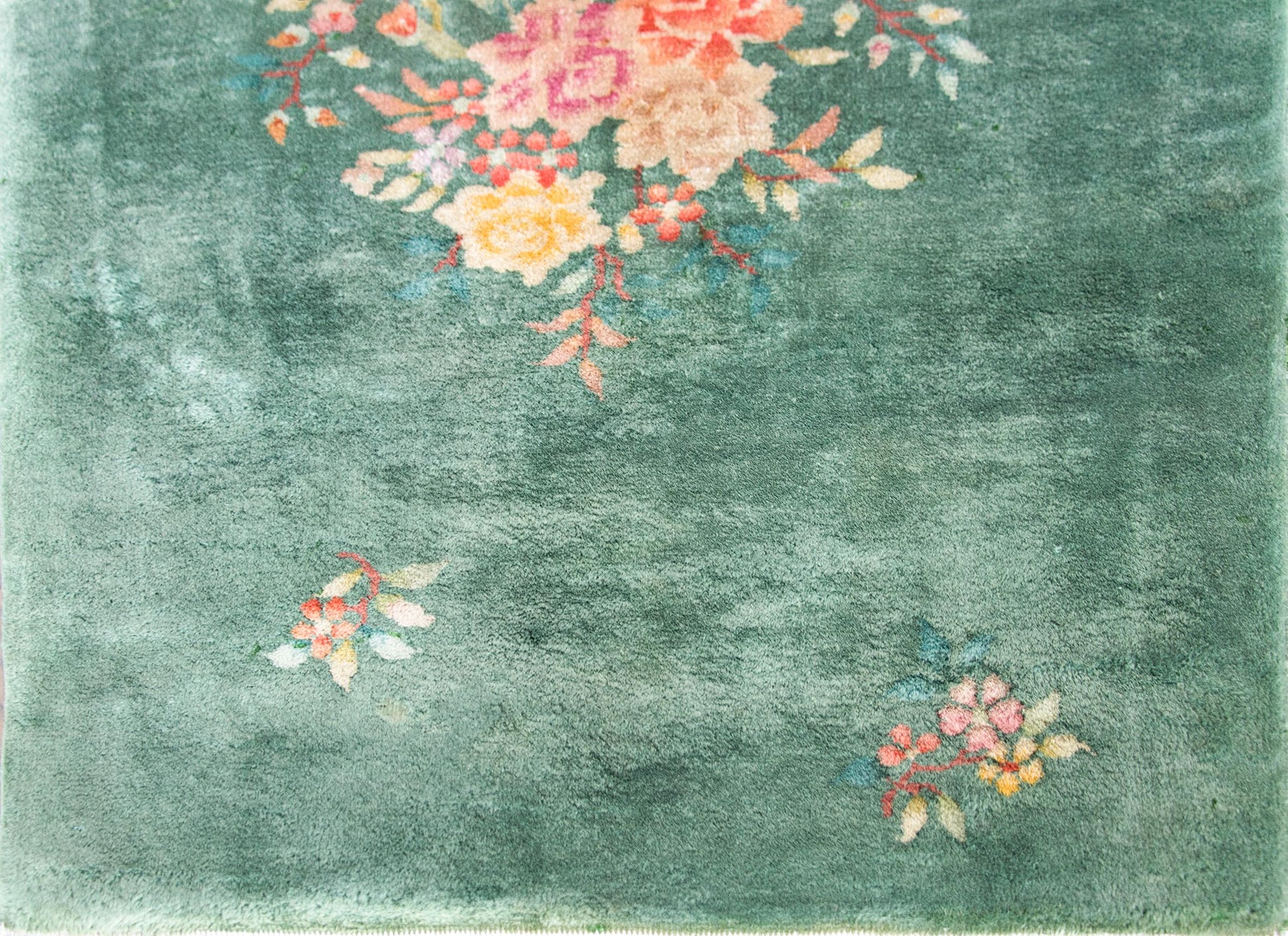 Early 20th Century Chinese Art Deco Rug For Sale