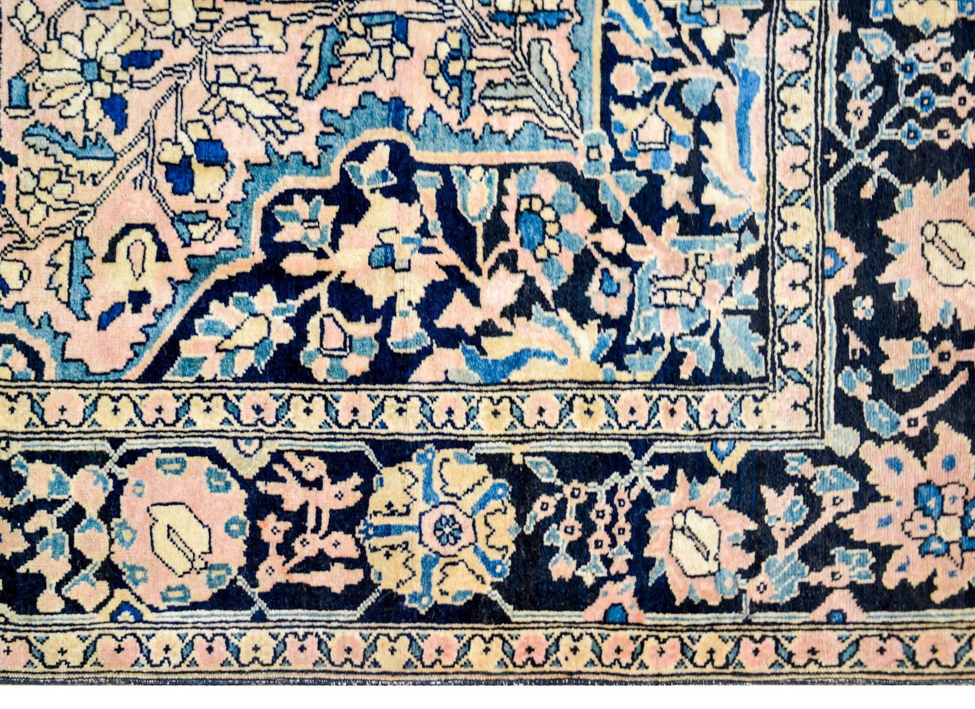 Amazing Early 20th Century Sarouk Farahan Rug For Sale