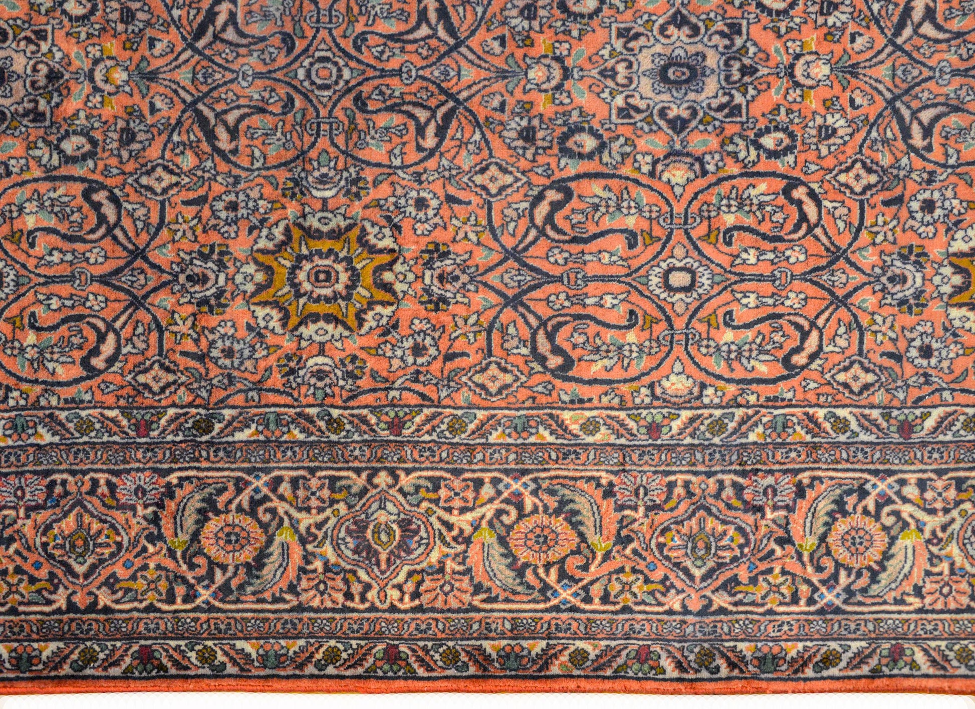 Beautiful Vintage Bidjar Rug For Sale