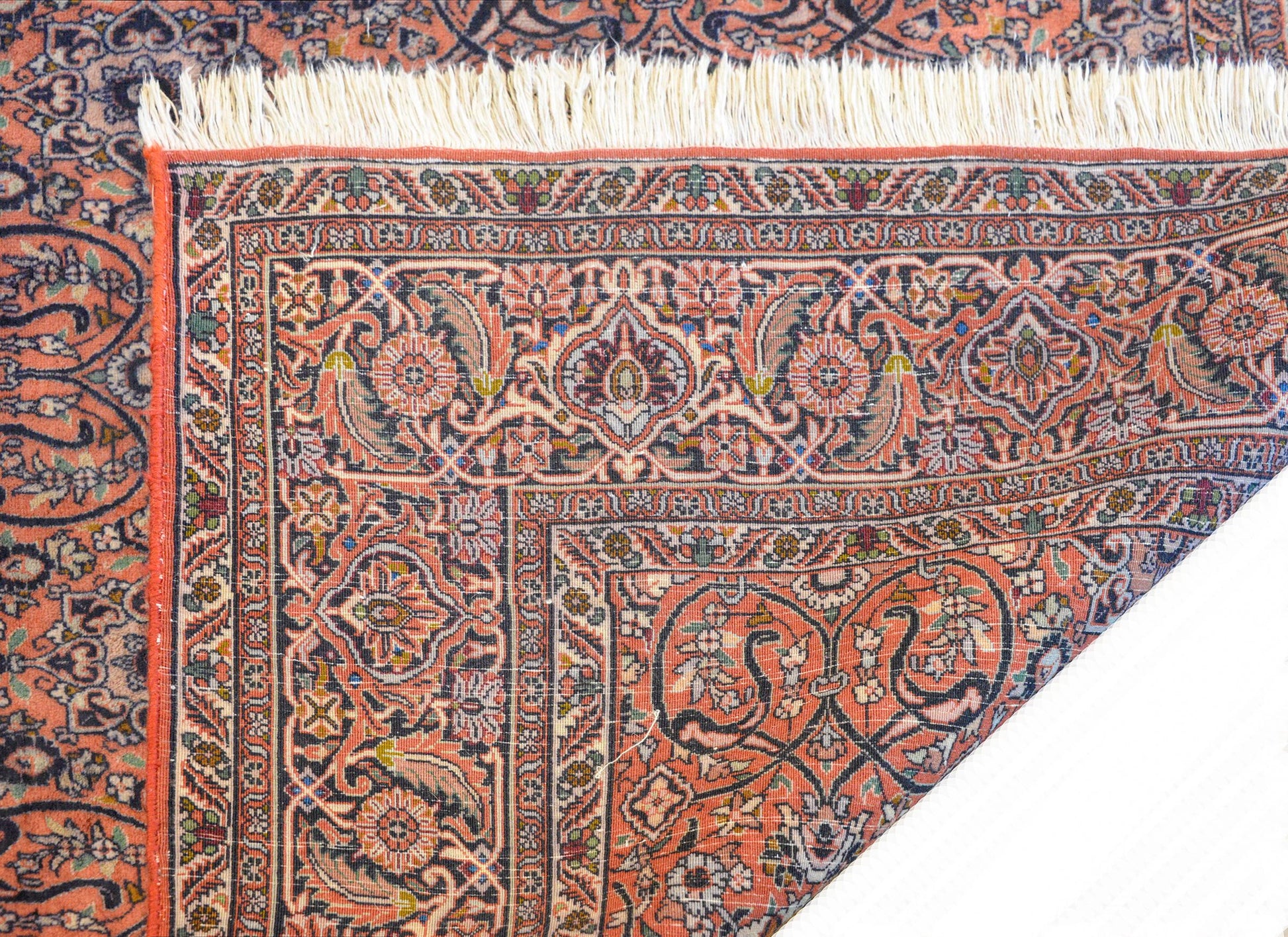 Beautiful Vintage Bidjar Rug For Sale