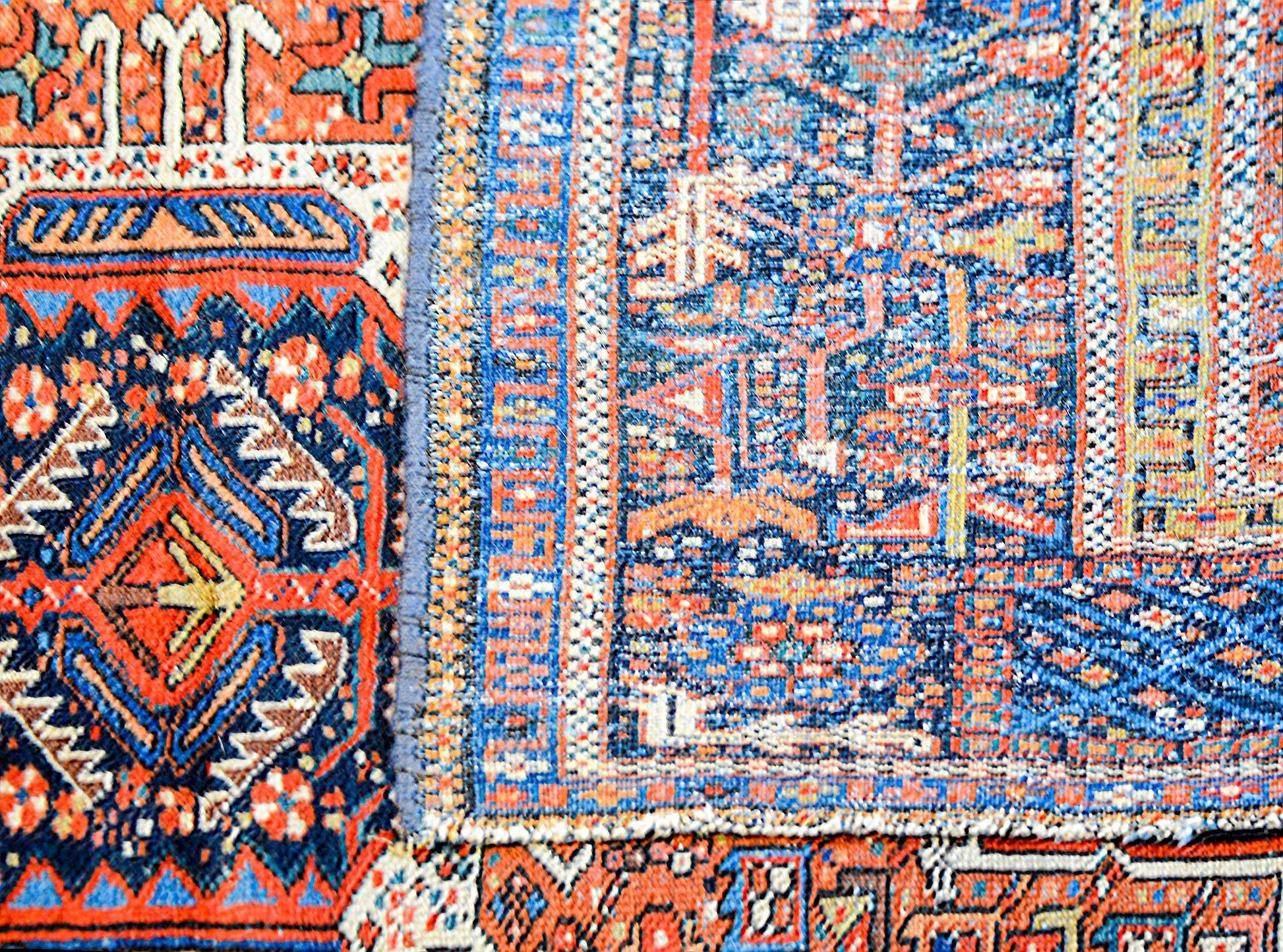 Early 20th Century Heriz Rug For Sale