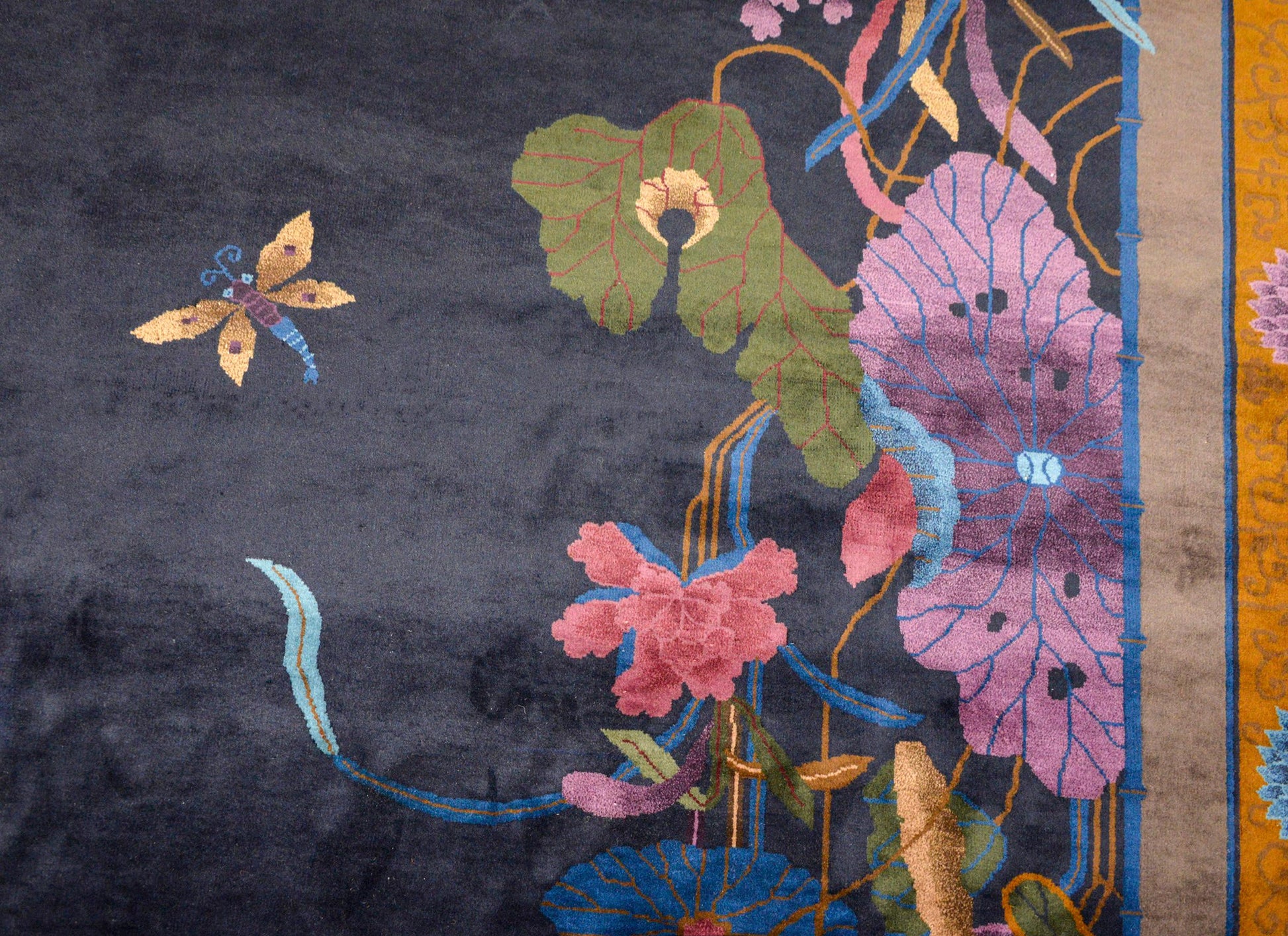 Gorgeous Chinese Art Deco Rug For Sale