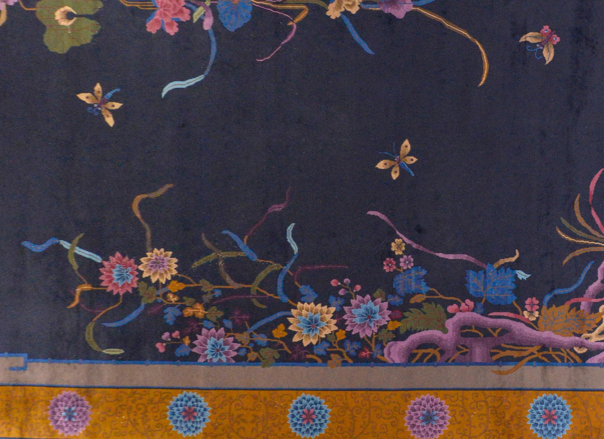 Gorgeous Chinese Art Deco Rug For Sale
