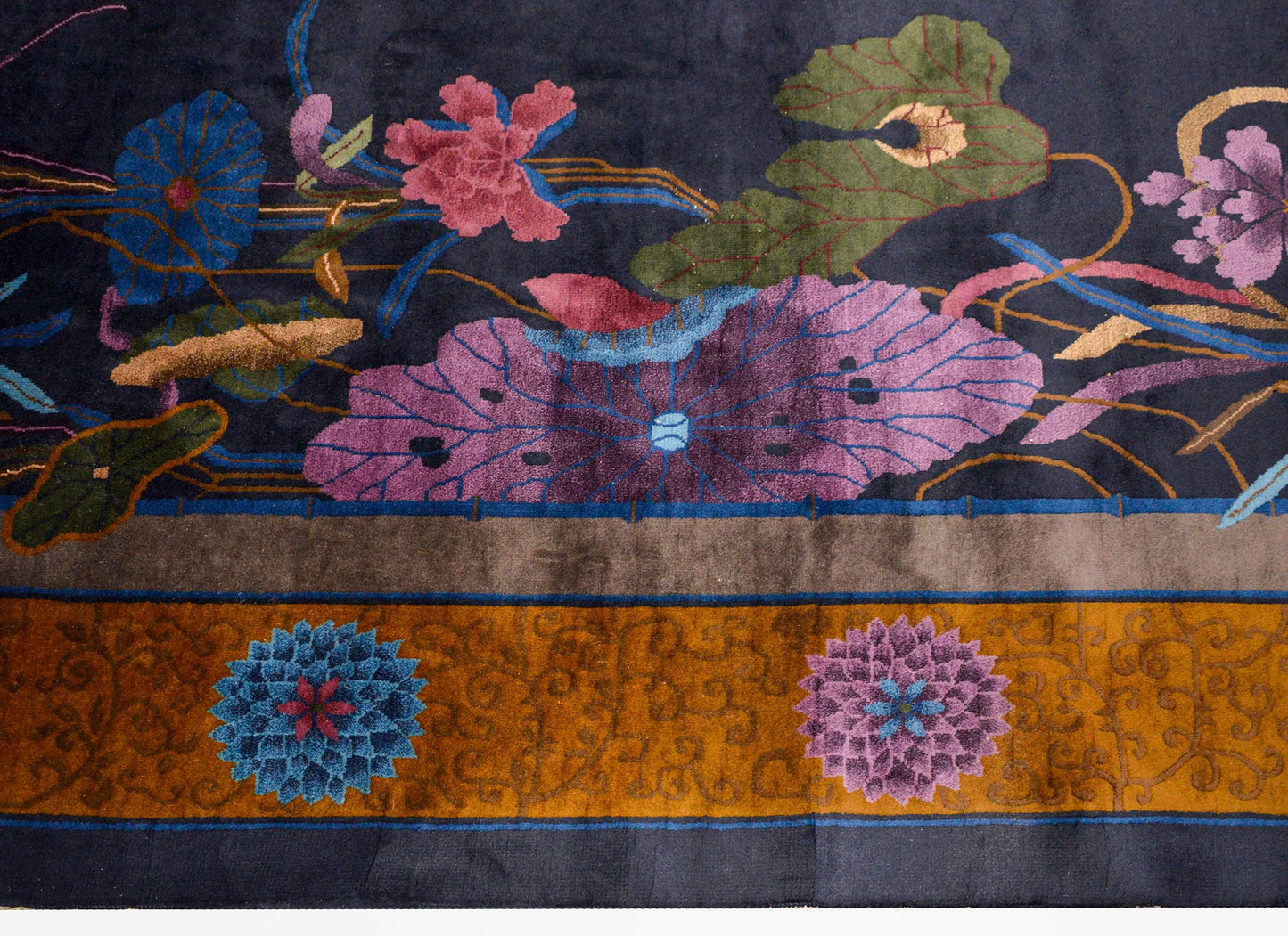 Gorgeous Chinese Art Deco Rug For Sale