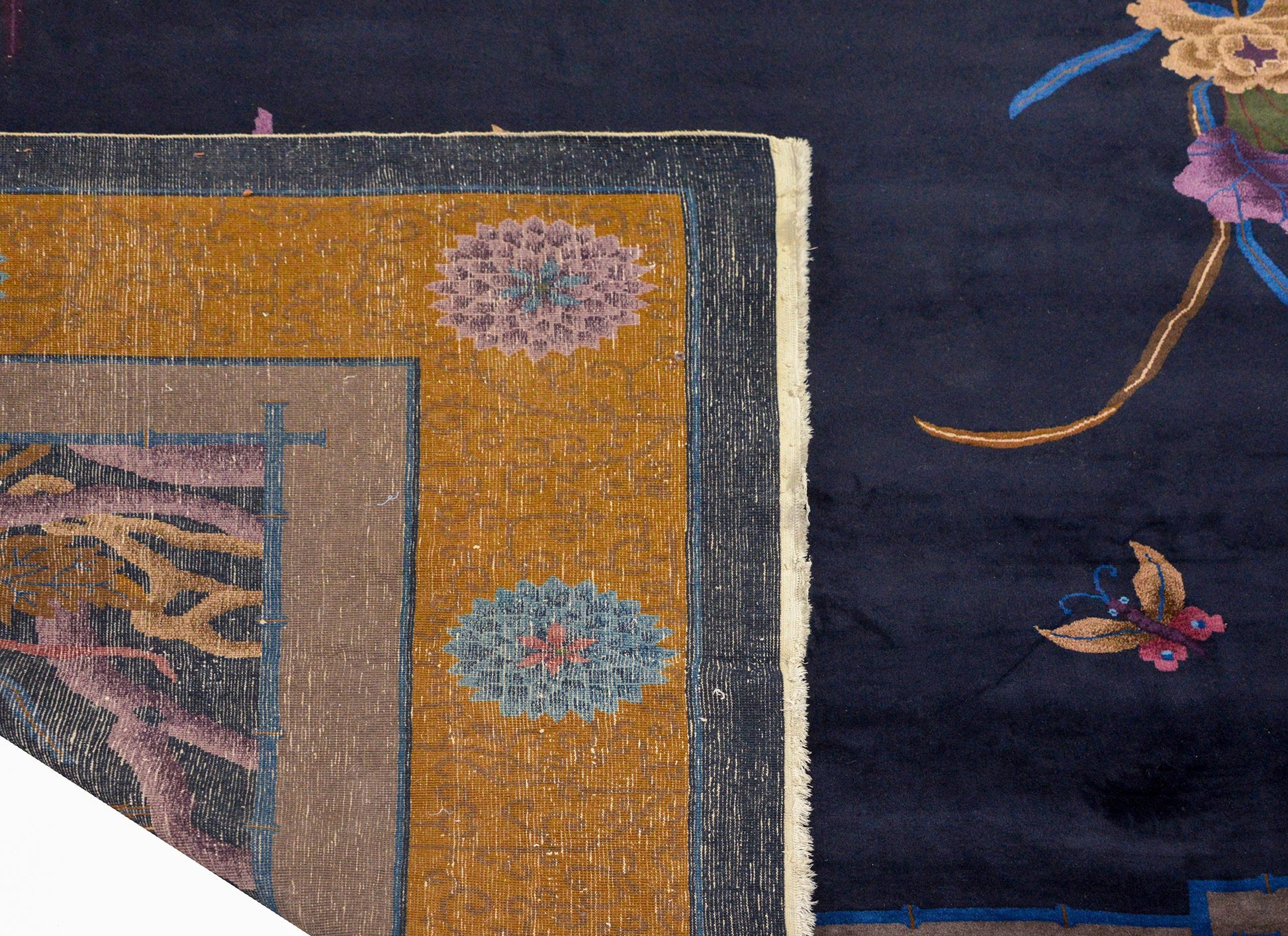 Gorgeous Chinese Art Deco Rug For Sale
