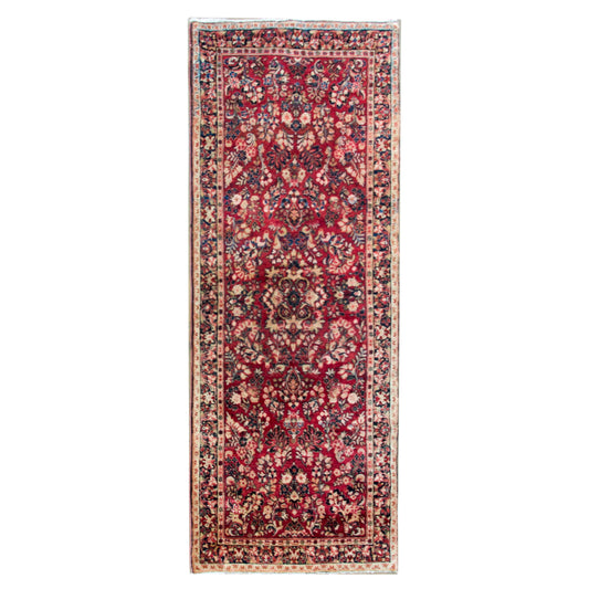 Early 20th Century Persian Sarouk Rug For Sale
