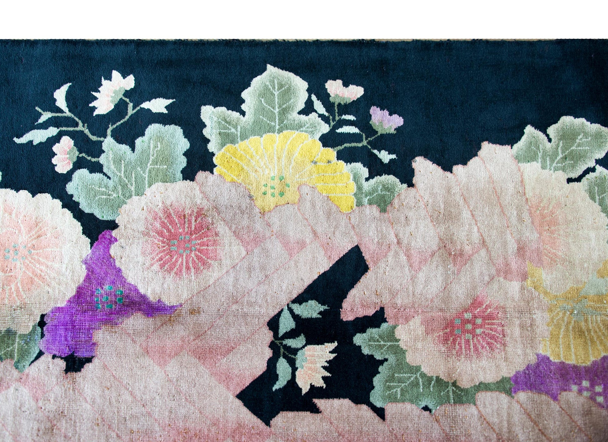 Early 20th Century Chinese Art Deco Rug For Sale