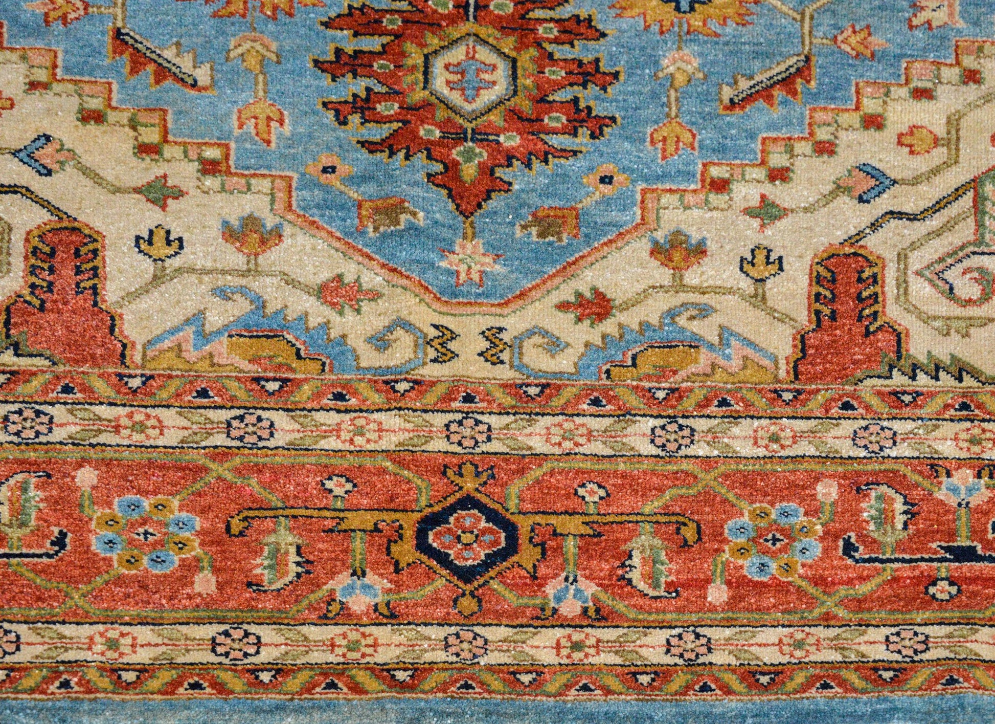 Hand Knotted Heriz-Style Rug For Sale